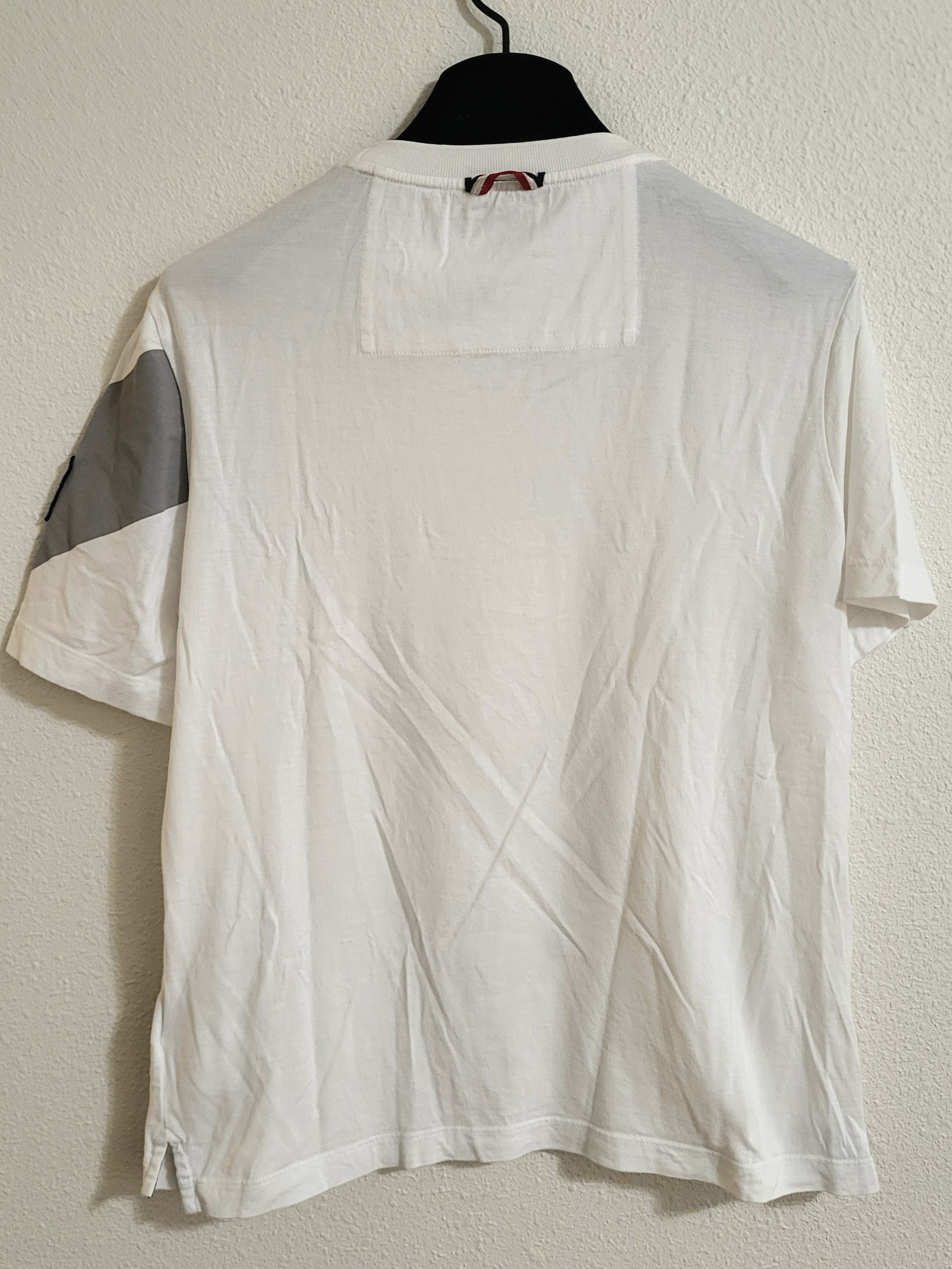 Moncler × Moncler Gamme Bleu × Thom Browne Gray Chervon Print Logo Maglia Tee Shirt Size US S / EU 44-46 / 1 - 4 Thumbnail