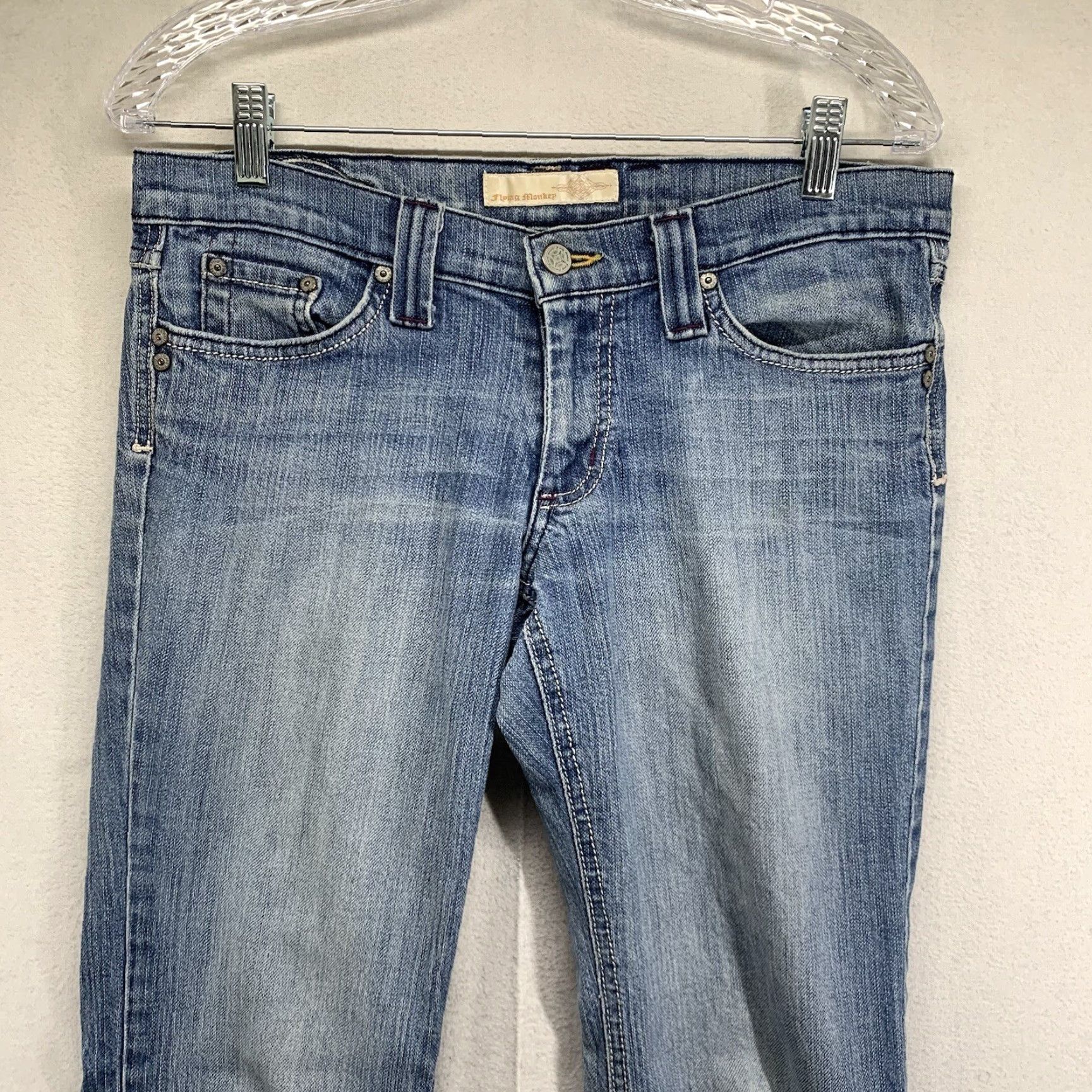 Vintage Vintage Flying Monkey Women's Flared Blue Jeans Size 9 Denim 98% Cotton 2% Spandex All-Season Size 30" / US 8 / IT 44 - 3 Thumbnail