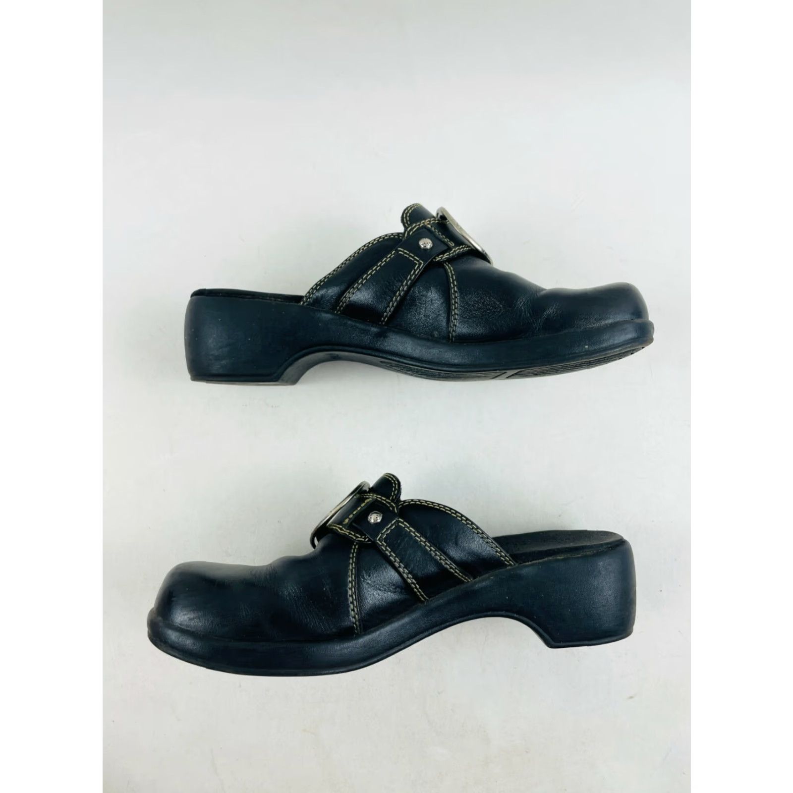 Vintage Minetonka Mule Heels Women's Size 6 Black Leather Slip On Wedge Heel 2-2.9 in Mens? Size US 6 / IT 36 - 3 Thumbnail