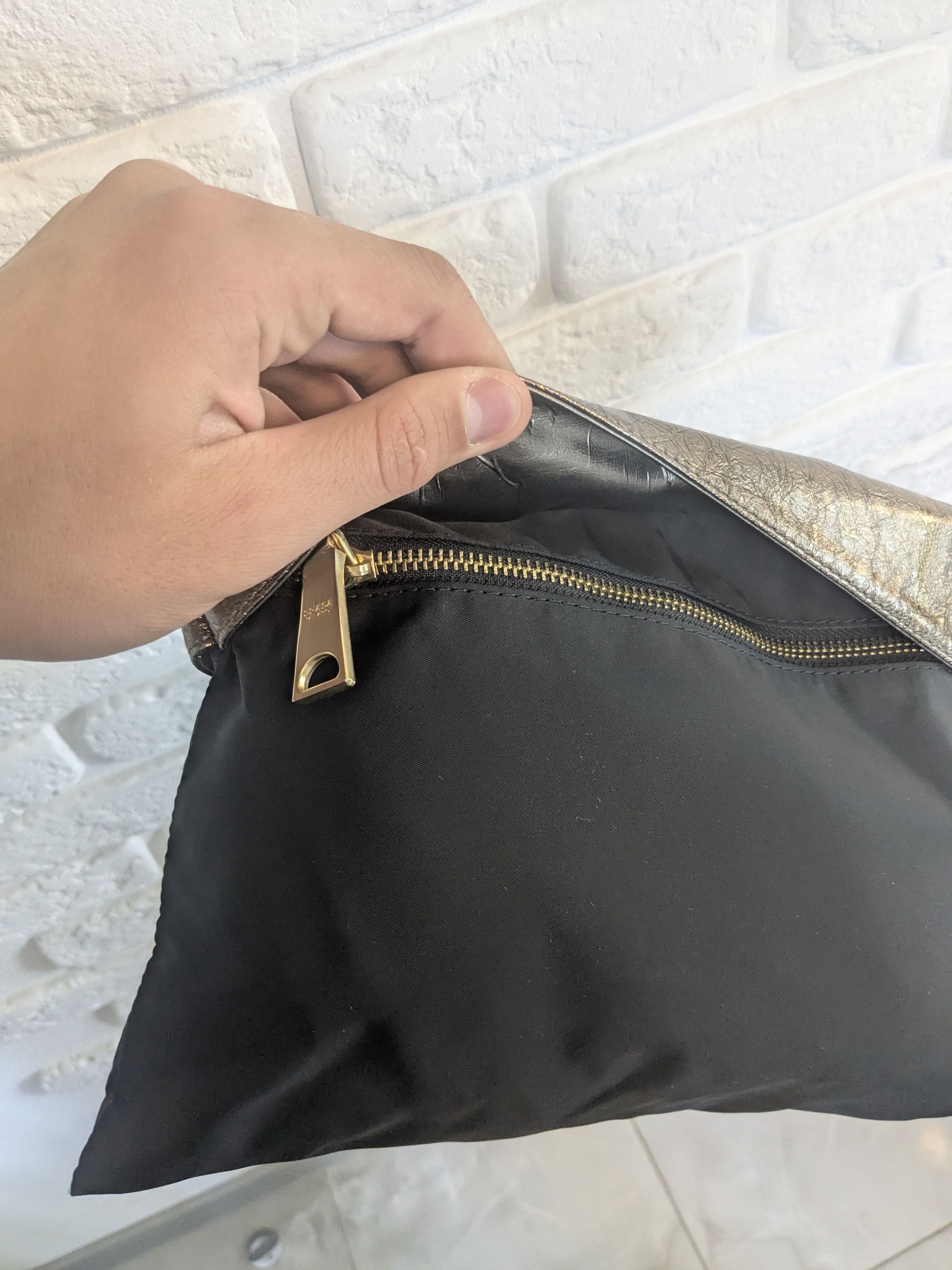 Prada Leather and neilon prada clutch bag black and Gold color Size ONE SIZE - 6 Thumbnail