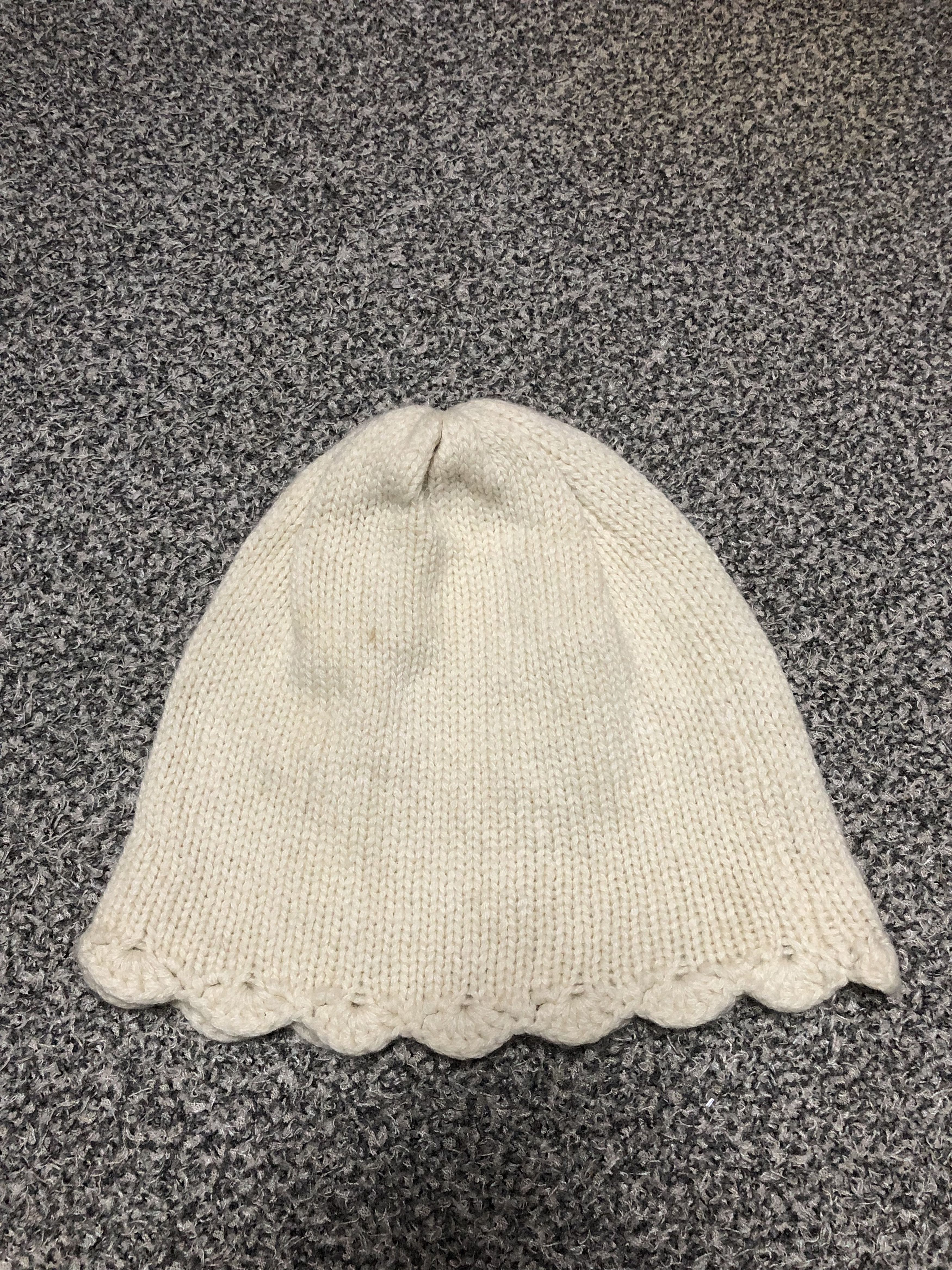 Patagonia Vintage Patagonia Womens Cream Beanie Hat Size ONE SIZE - 5 Thumbnail
