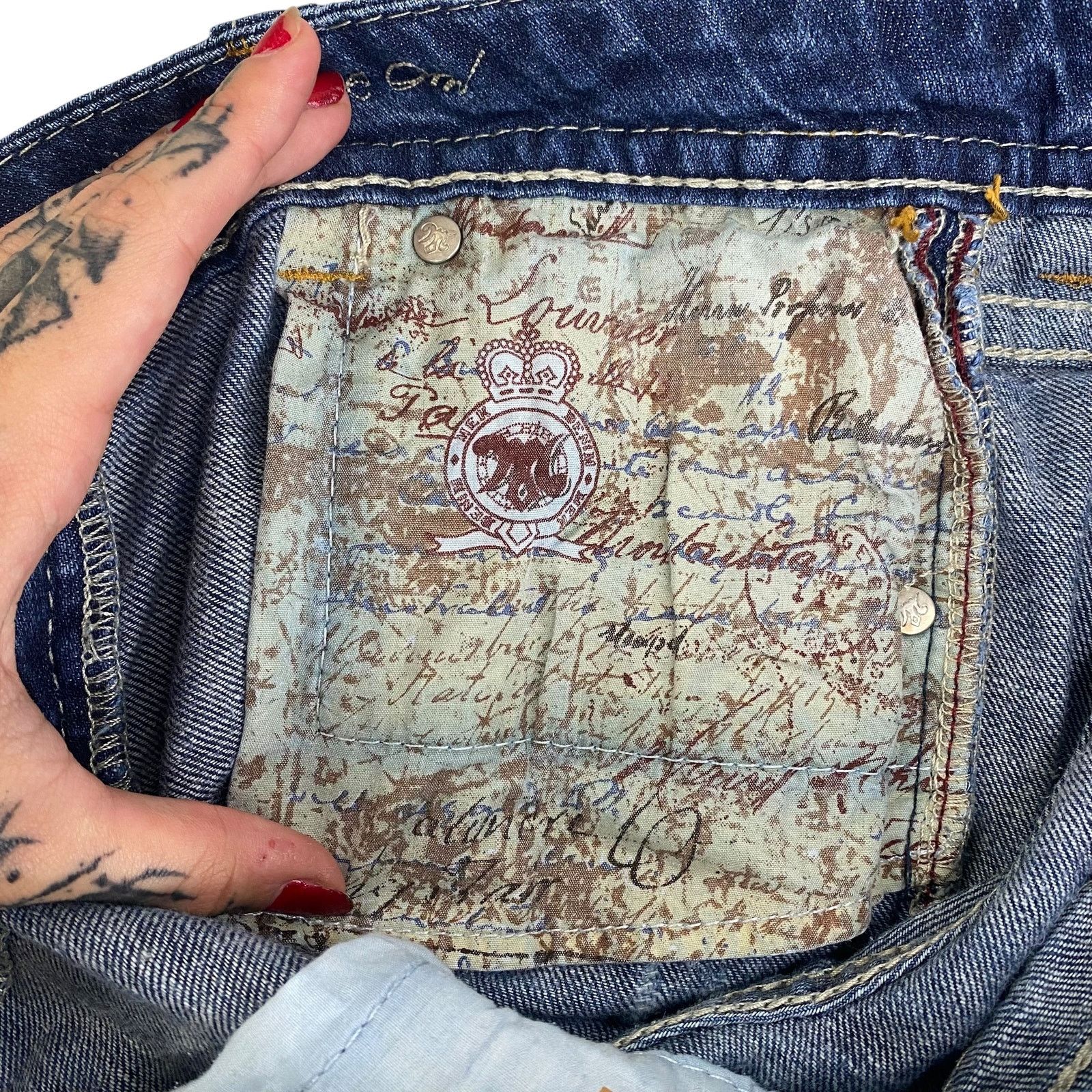 Mek Denim VTG Y2K Mek Denim Distressed Embroidered Jean Shorts Size 28" / US 6 / IT 42 - 11 Thumbnail