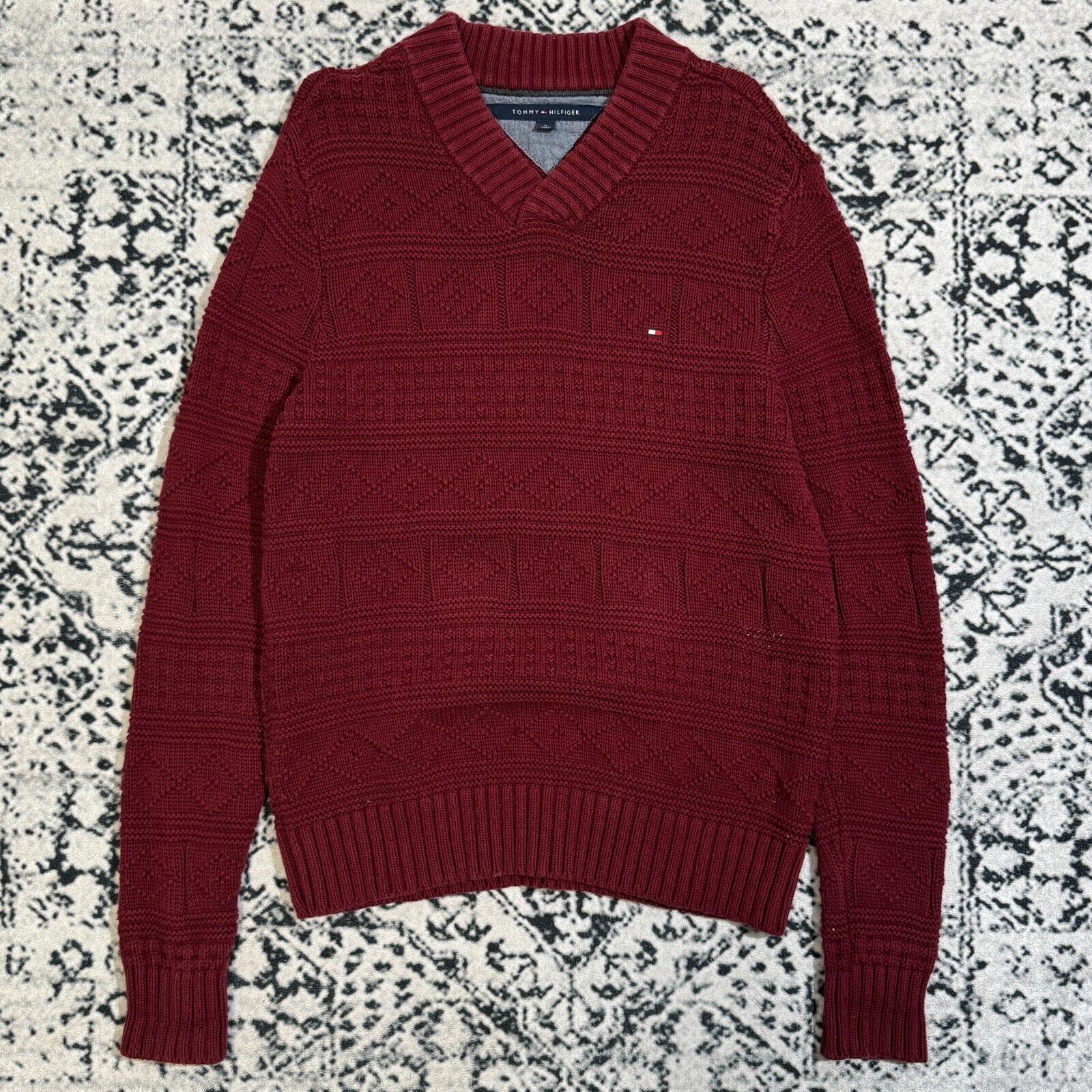 Tommy Hilfiger × Vintage Vintage Tommy Hilfiger Unisex Burgundy Sweater Size M 90s Size US M / EU 48-50 / 2 - 1 Thumbnail