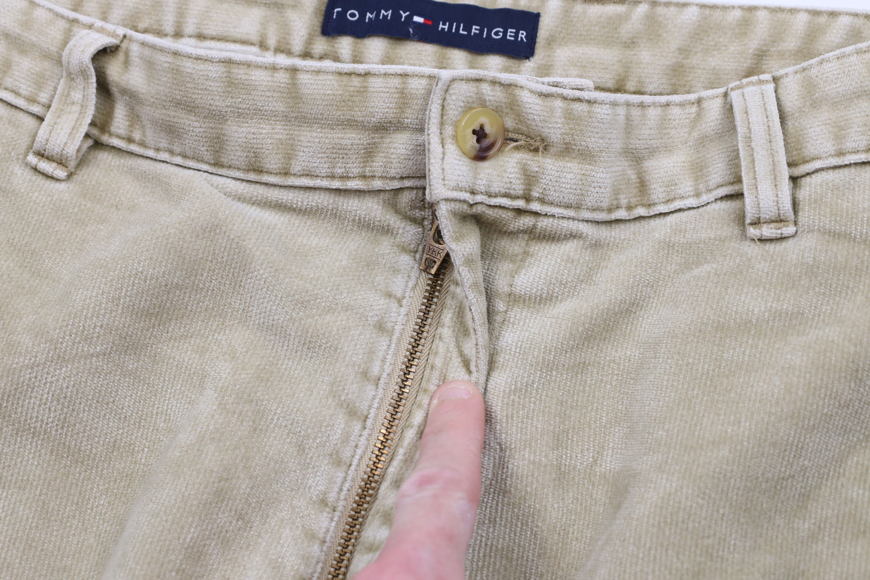 Tommy Hilfiger × Vintage Vintage 90s Tommy Hilfiger Wide Leg Corduroy Moleskin Pants Size 36 - 8 Thumbnail