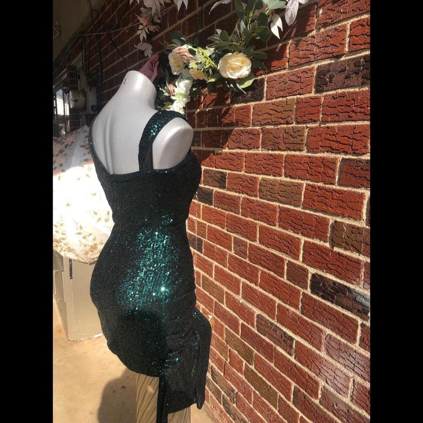 WeWoreWhat Dress gown party sequined mini 3D floral-shoulder &sash Size S / US 4 / IT 40 - 10 Thumbnail