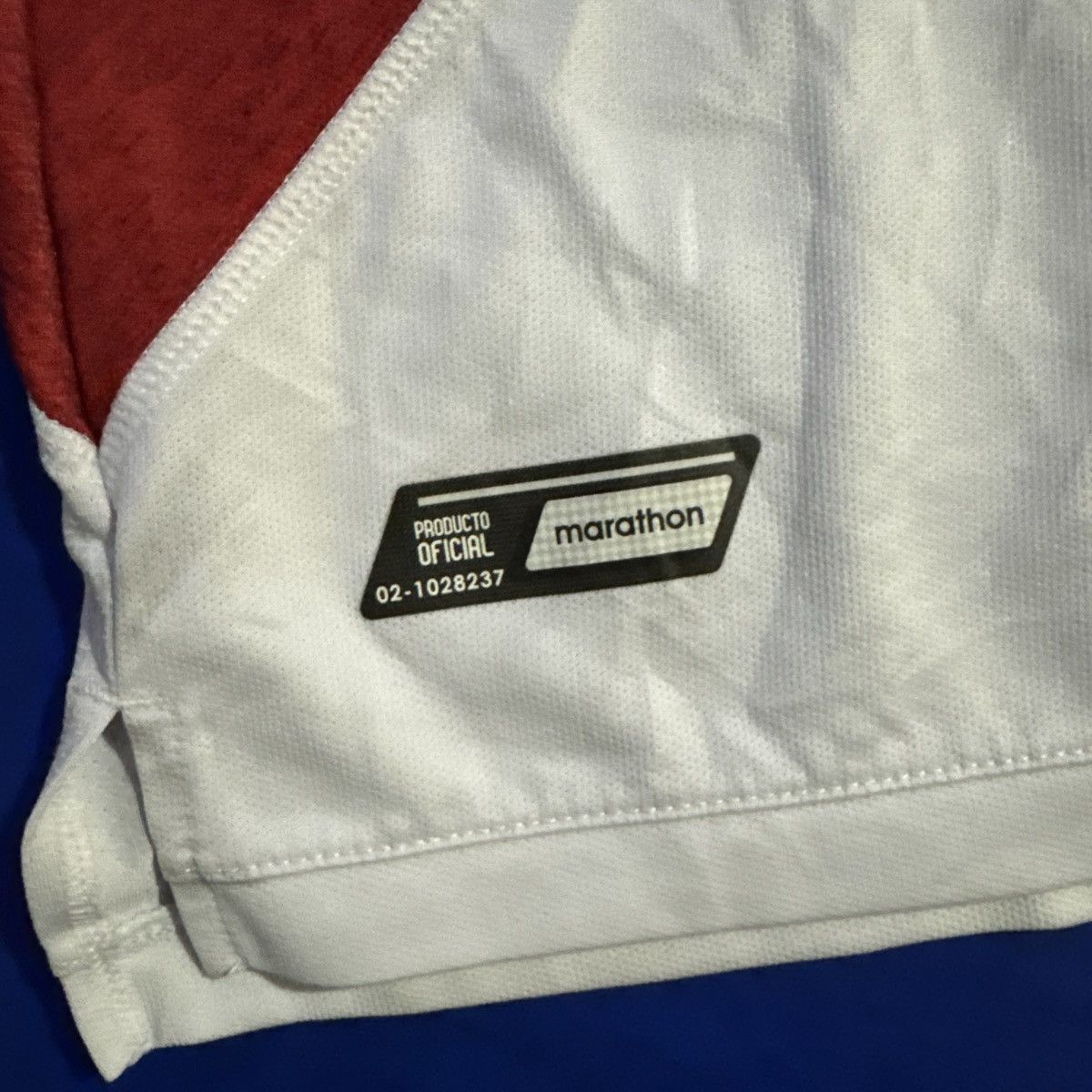Other 2022 Peru Jersey Size US L / EU 52-54 / 3 - 5 Thumbnail