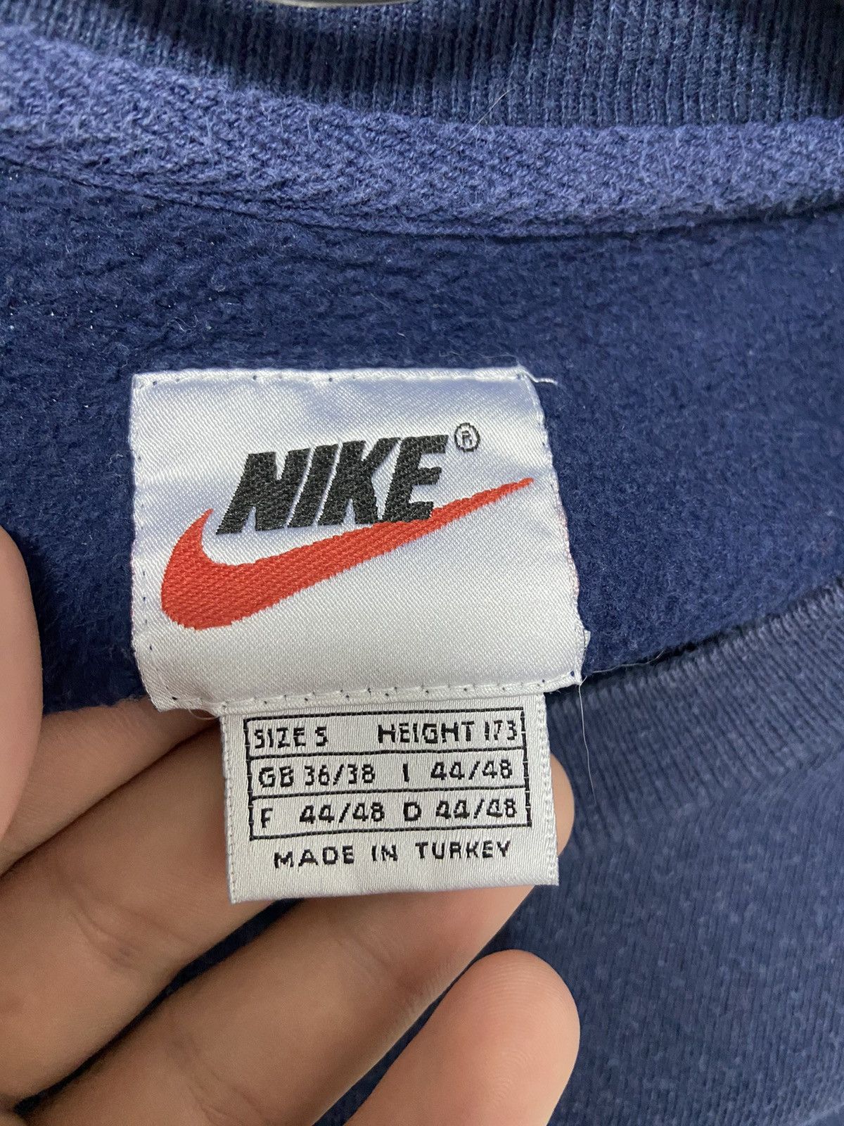 Nike Nike Sweatshirt Small Swoosh Logo Vintage Y2K 90s Size US S / EU 44-46 / 1 - 5 Thumbnail