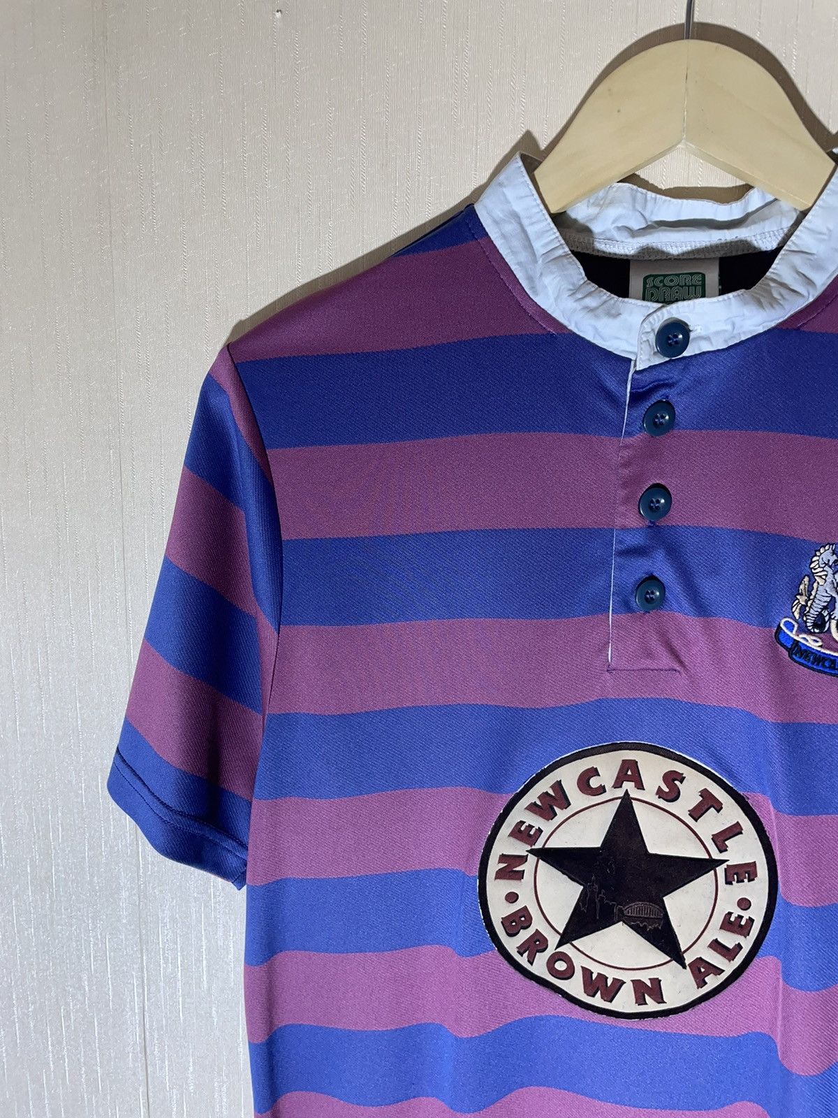 Other Newcastle Score Draw retro jersey Size US M / EU 48-50 / 2 - 3 Thumbnail