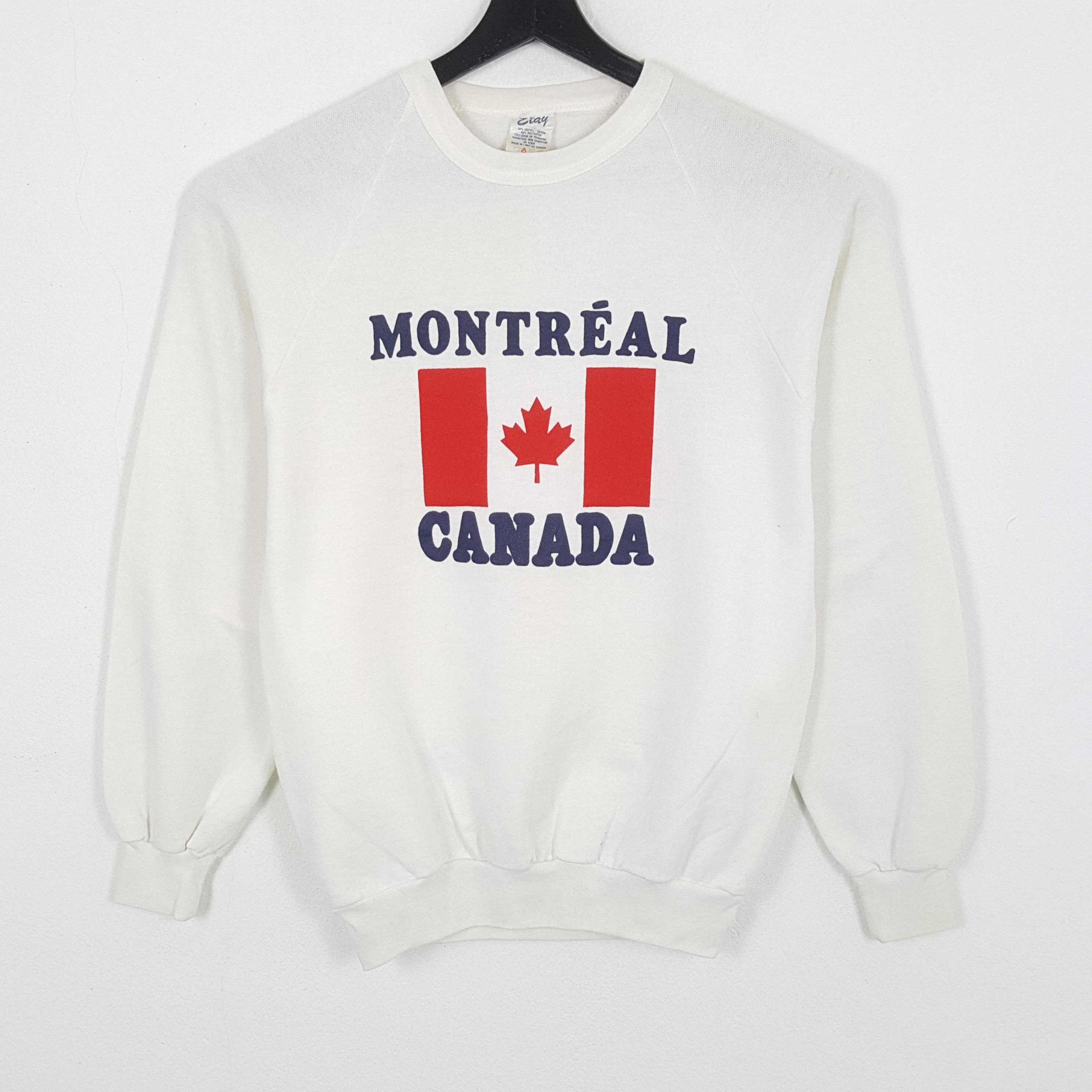 Vintage MONTREAL CANADA Center Design Vintage Sweatshirt Size US S / EU 44-46 / 1 - 1 Thumbnail