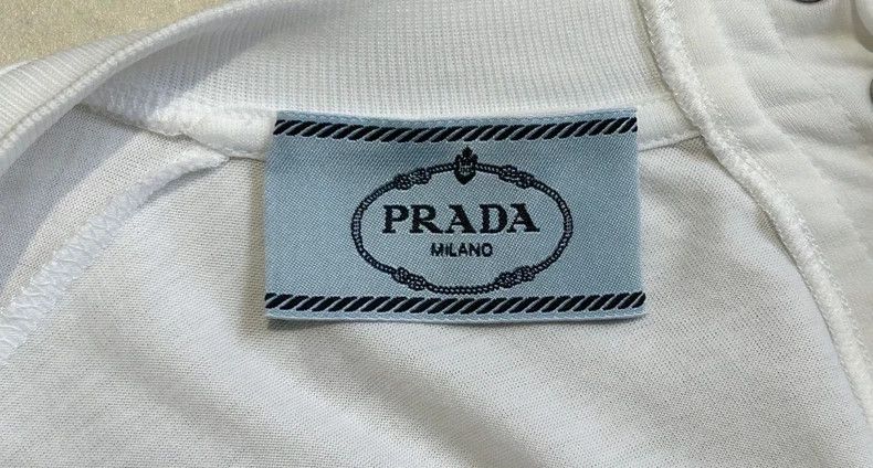 Prada Prada Solid color tie plain knit T-shirt 2502-Nextarrow Size US S / EU 44-46 / 1 - 5 Thumbnail