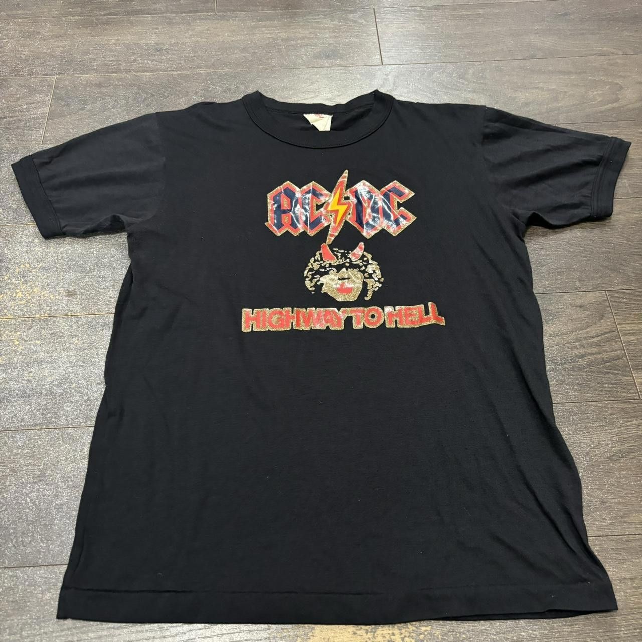 Designer vintage AC/DC highway to hell iron on t shirt 80s S Size US S / EU 44-46 / 1 - 3 Thumbnail
