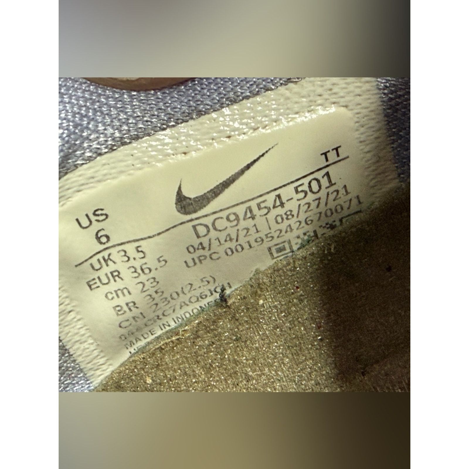 Nike WOMENS NIKE AIR VAPORMAX 2021 FK FLYKNIT NIGHT LILAC" SZ 6 Size US 6 / EU 39 - 9 Thumbnail