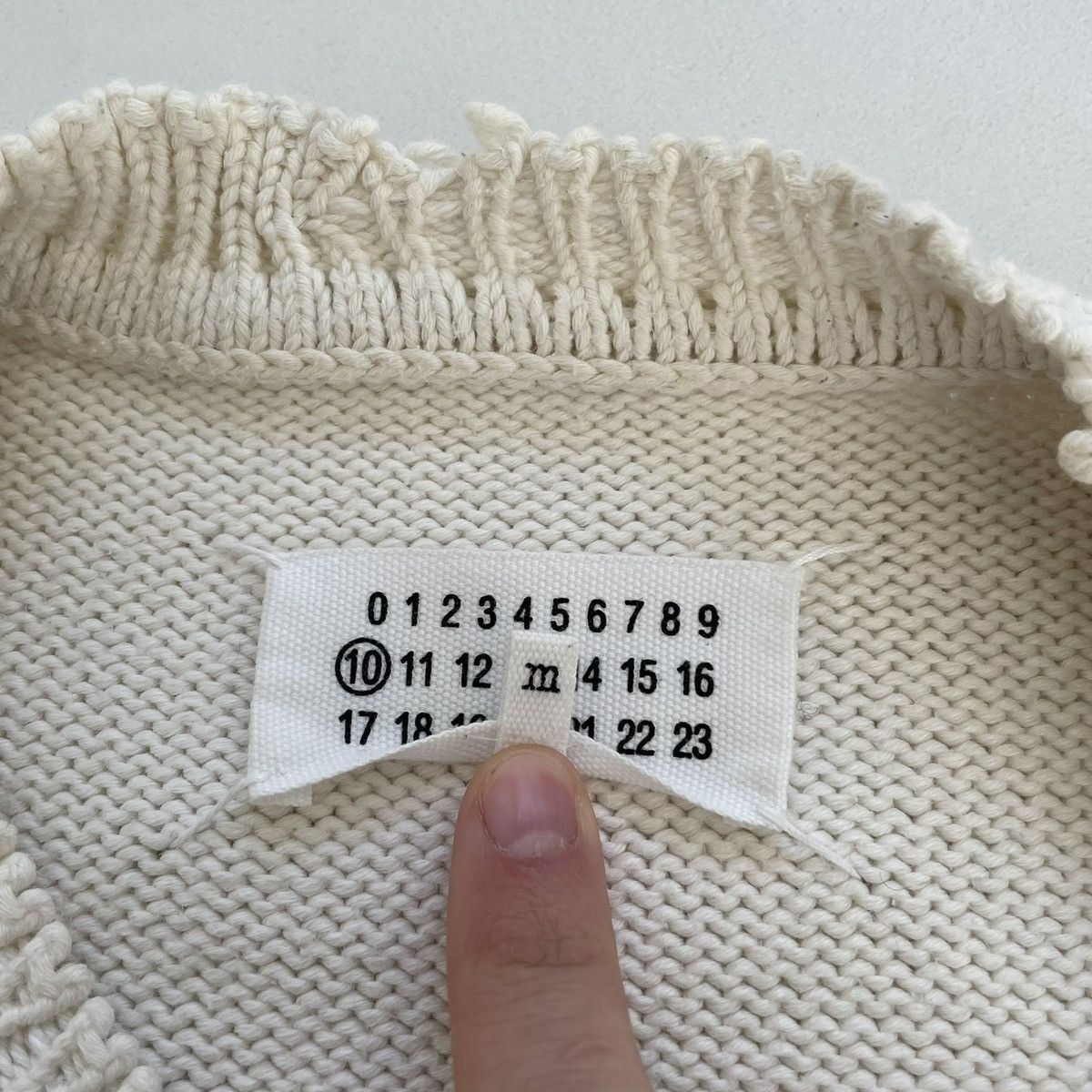 Maison Margiela S/S 19 Cream Destroyed Cotton Sweater Size US M / EU 48-50 / 2 - 6 Thumbnail
