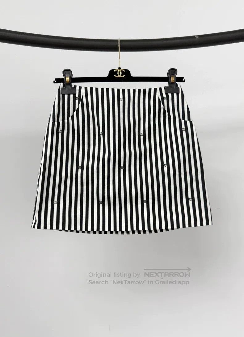 Chanel Chanel 24M coco beach striped full double c logo glitter s Size 24" / US 00 / IT 34 - 1 Thumbnail