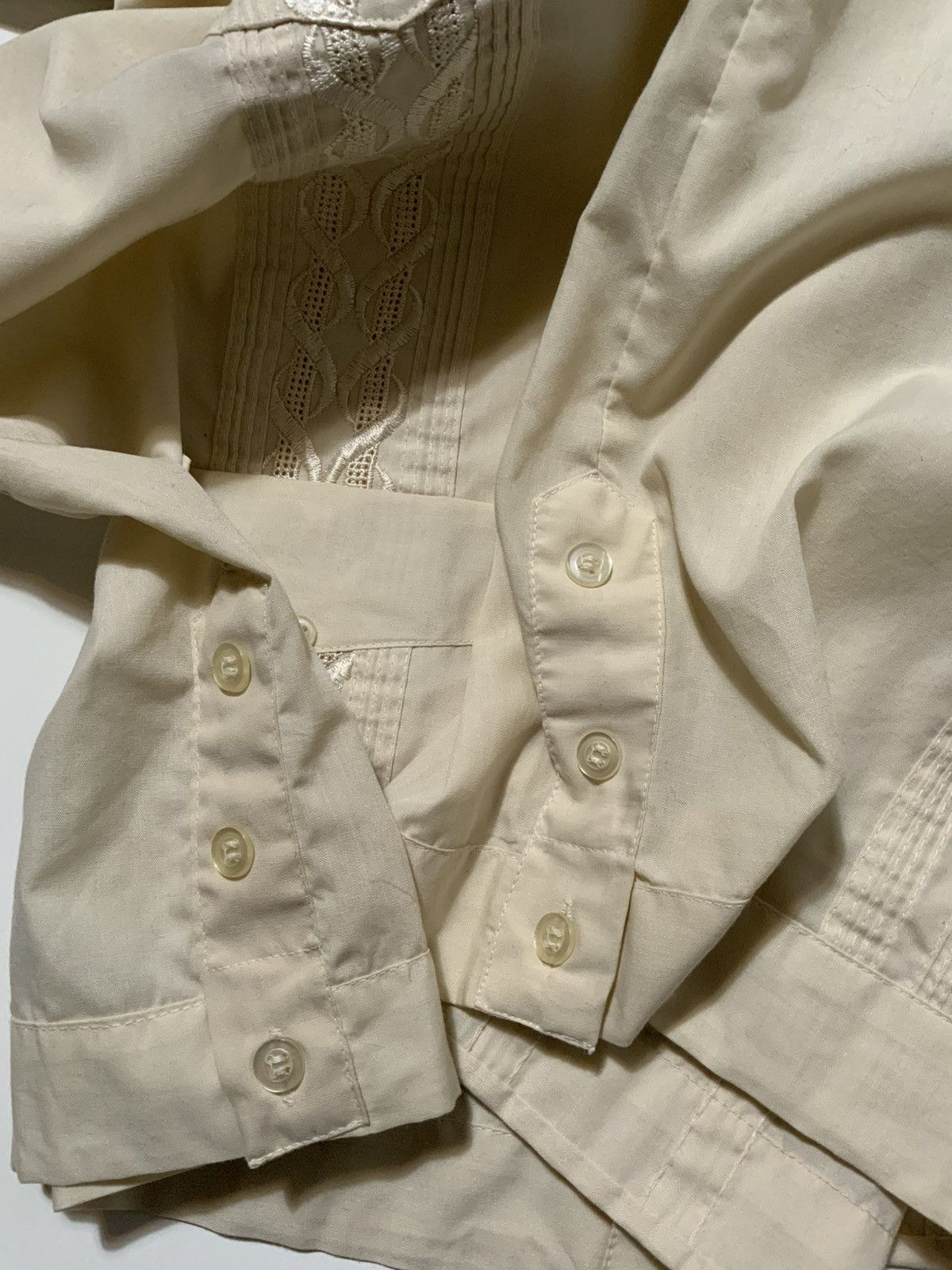 Vintage Vintage Santee Street Embroidered Guayabera Button Shirt Size US S / EU 44-46 / 1 - 8 Thumbnail