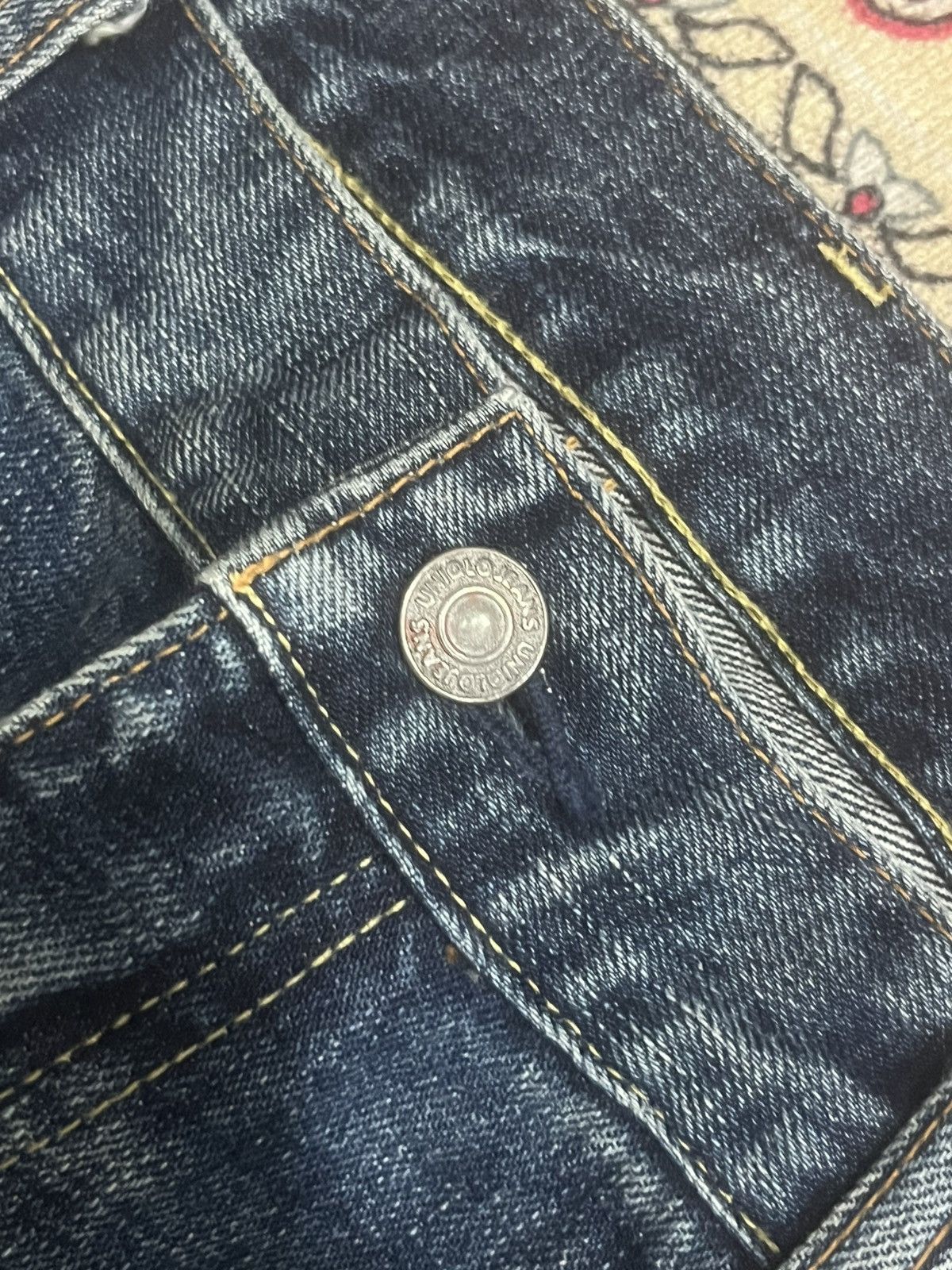 Undercover × Uniqlo Vintage Uniqlo B002 Dark Blue Ripped Hem Flare Jeans Size US 36 / EU 52 - 5 Thumbnail