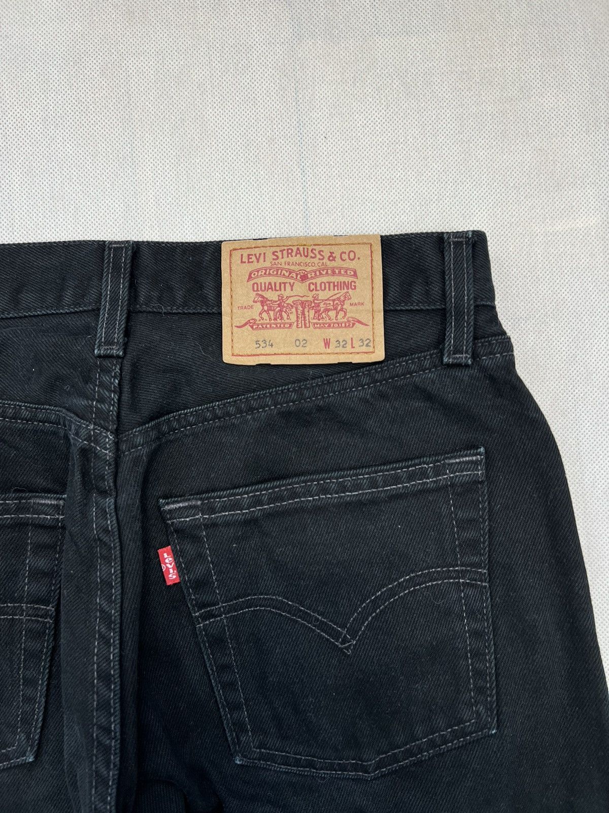 Levi's × Vintage Pants Levi’s 534 Black Vintage 1997 Red Tab Size US 32 / EU 48 - 3 Thumbnail