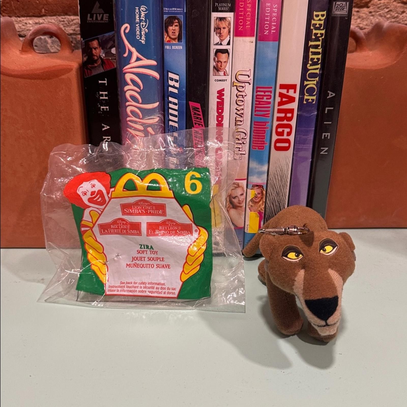 Disney 1998 LION KING ZIRA BAG CHARM Size ONE SIZE - 1 Thumbnail
