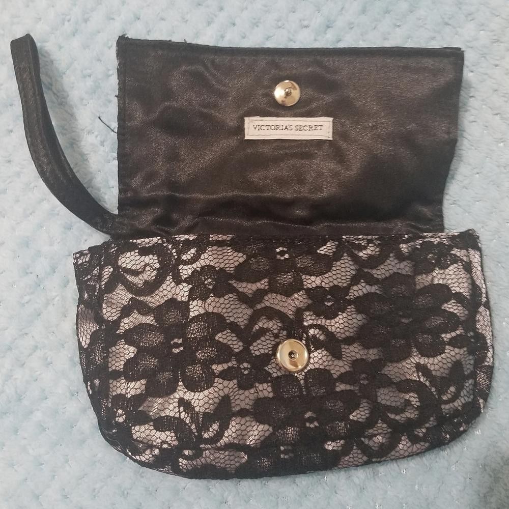 Designer Victoria Secret Wristlet Size ONE SIZE - 3 Thumbnail
