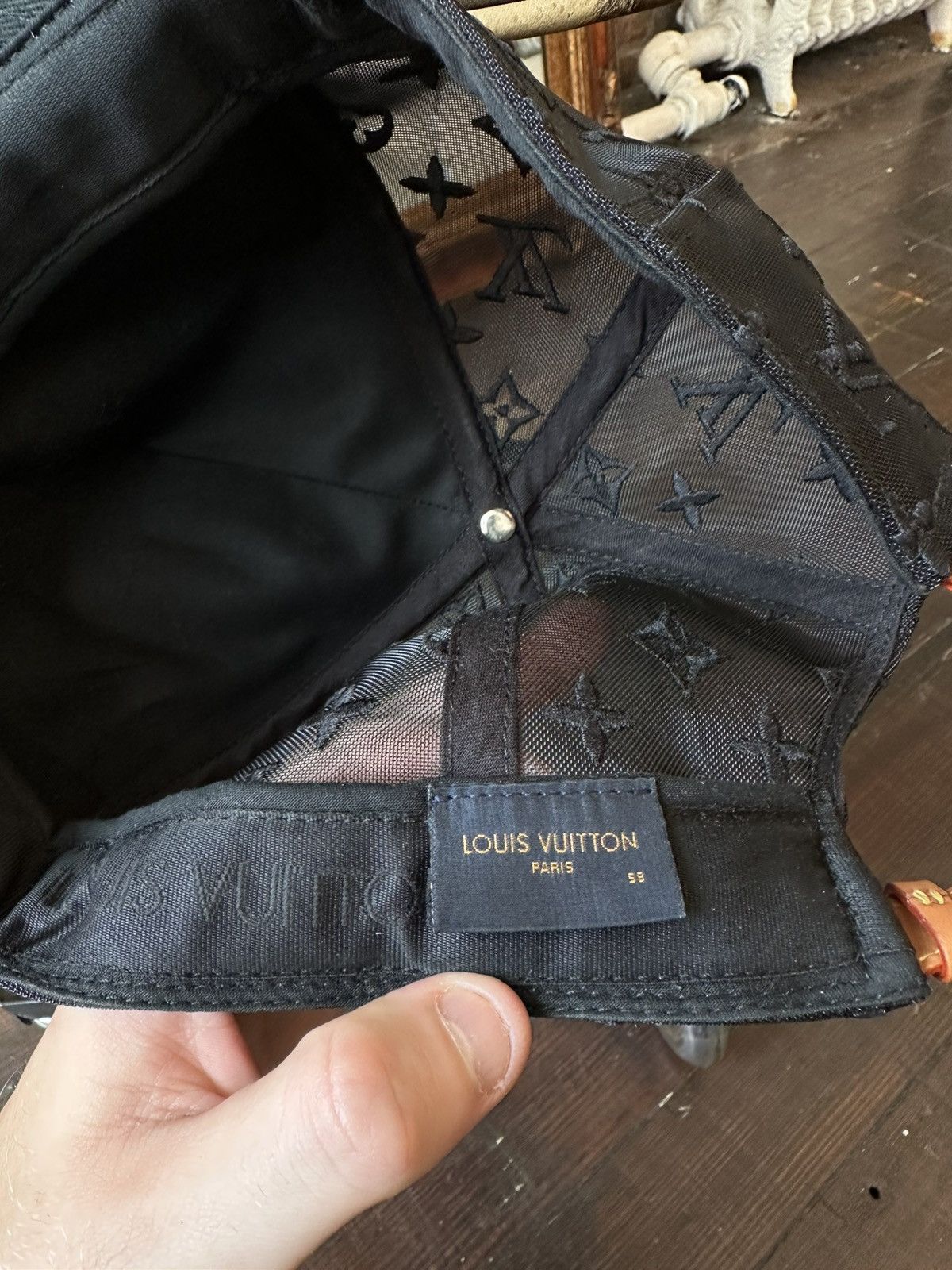 Louis Vuitton Tourist vs Purist Trucker Hat Size ONE SIZE - 5 Thumbnail