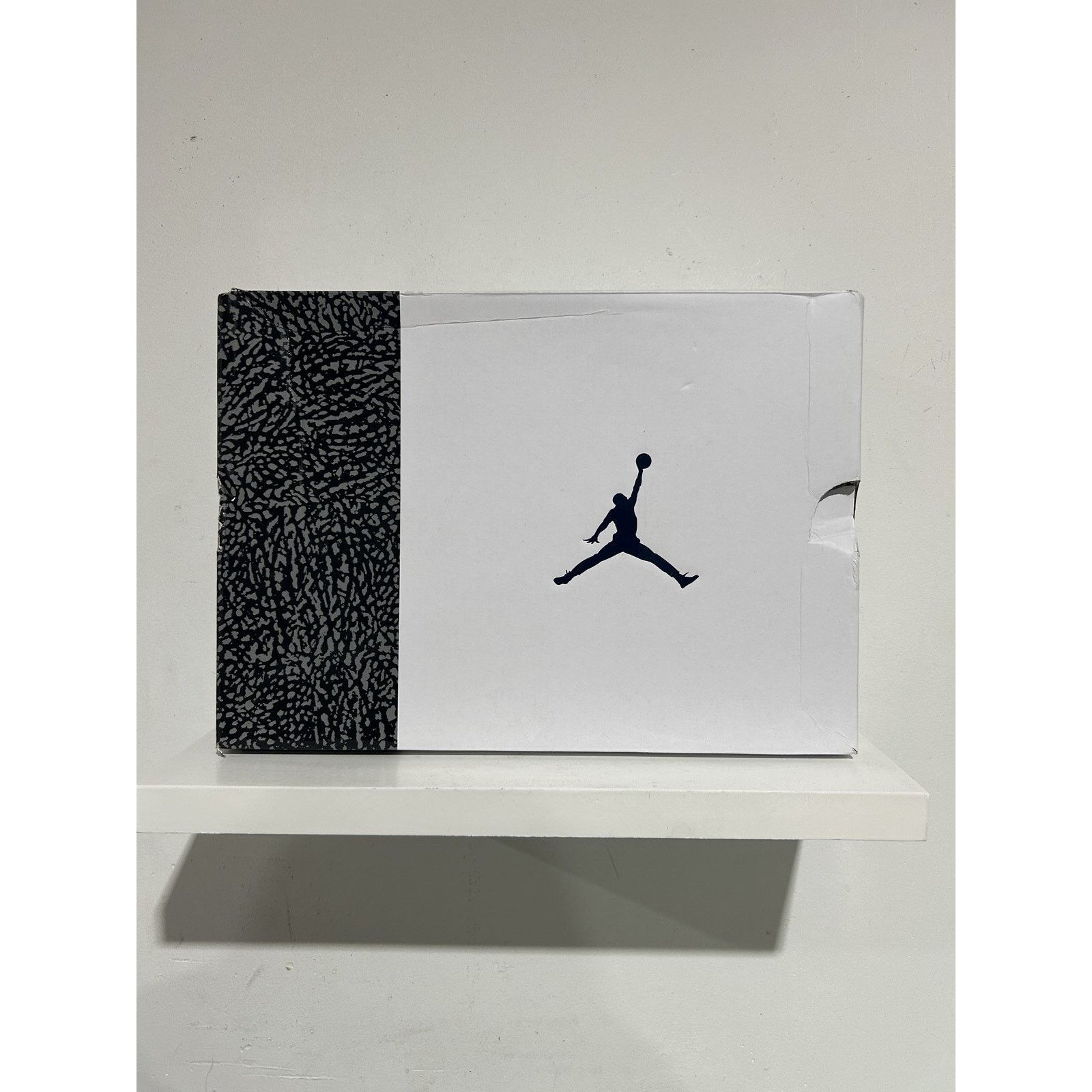 Jordan Brand JORDAN 3 RETRO MIDNIGHT NAVY SIZE 11.5 PREOWNED Size US 11.5 / EU 44-45 - 7 Thumbnail