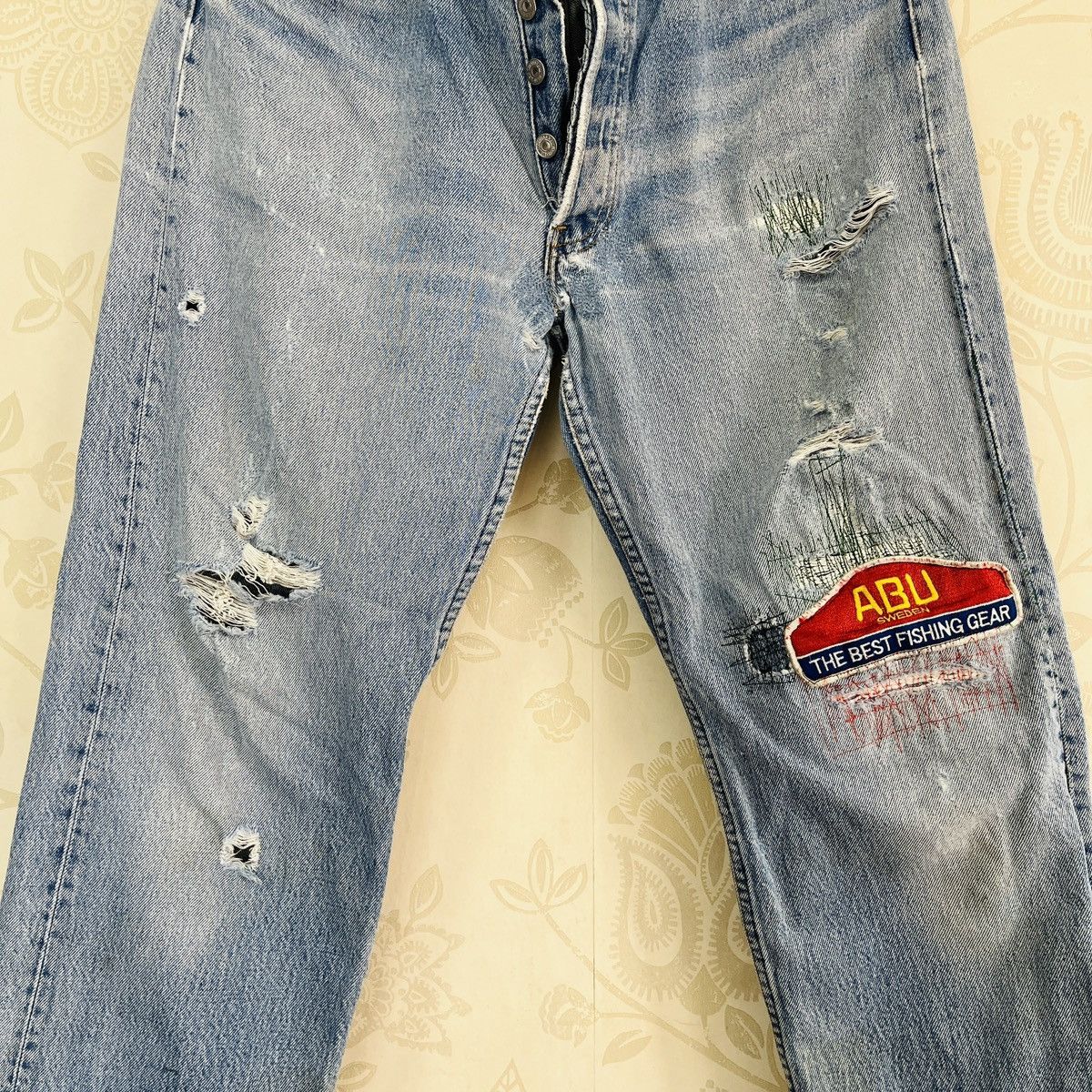 Levi's Vintage Clothing Distressed Levis 501 Vintage Denim Jeans Size US 30 / EU 46 - 7 Thumbnail