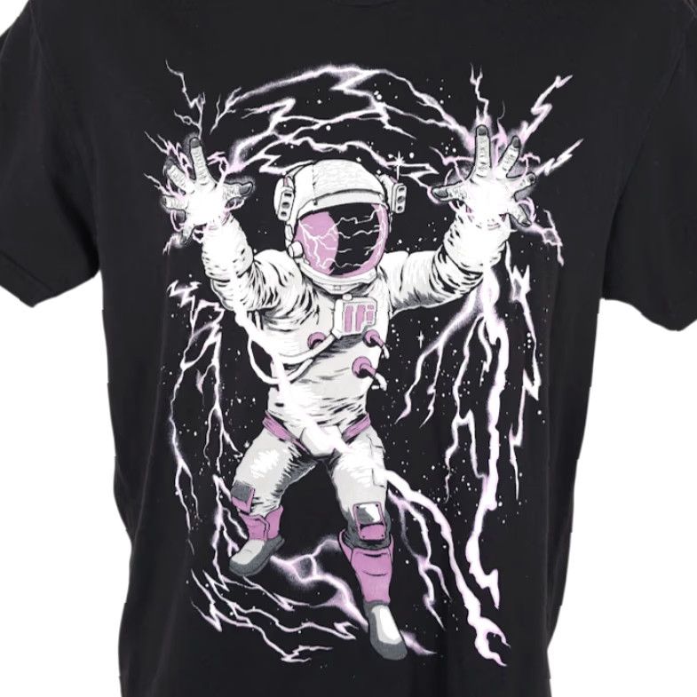 Vintage Astronaut T Shirt Mens Size Medium Black Into The AM Planets Space Travel Size US M / EU 48-50 / 2 - 2 Thumbnail