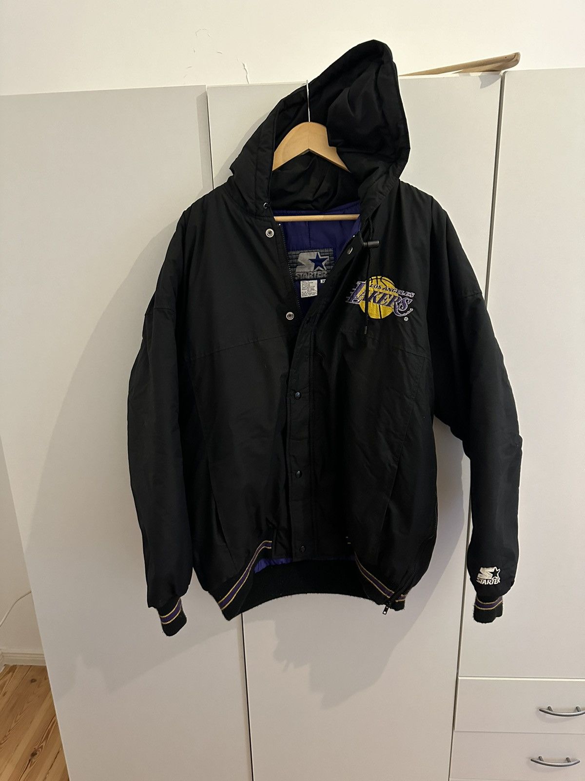 Starter Starter Jacket Los Angeles Lakers Size XL Vintage 90s Size US XL / EU 56 / 4 - 2 Thumbnail