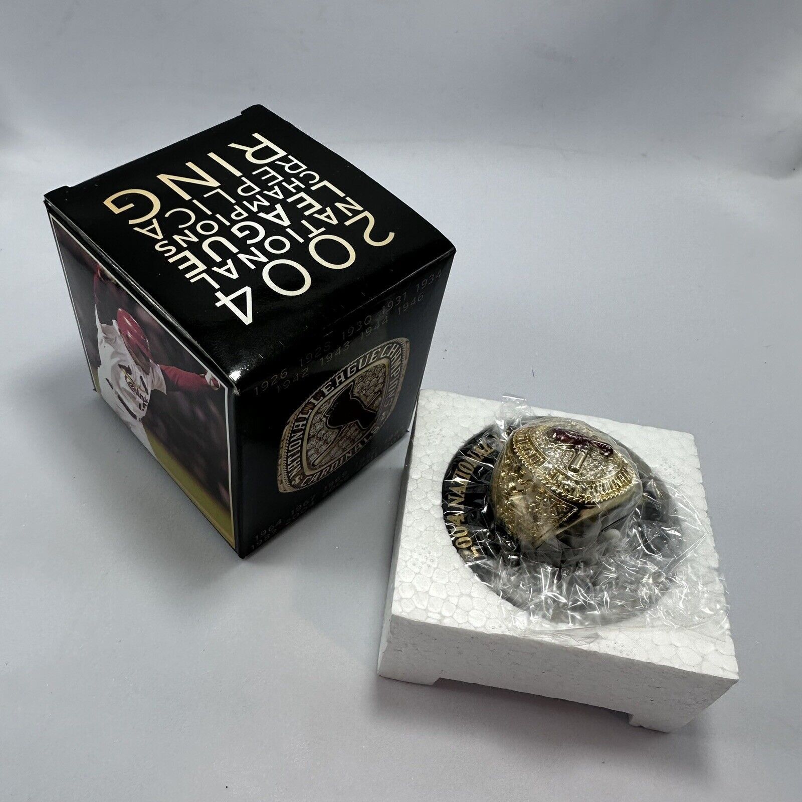 MLB ST Louis Cards Replica Ring 2004 National League Champion Size ONE SIZE - 8 Thumbnail