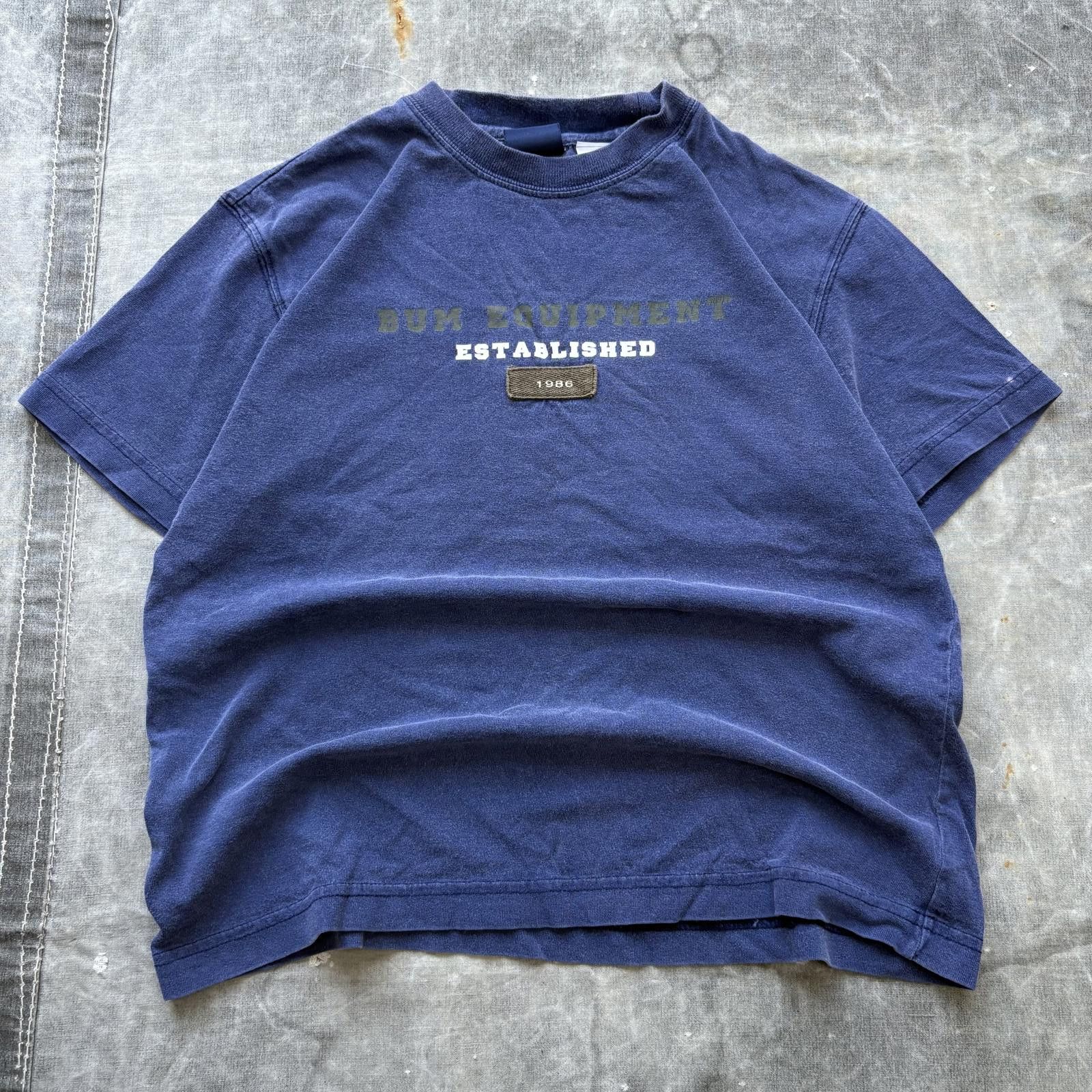 B.U.M Equipment Vintage Y2K B.U.M. Equipment Bum Embroidery Women’s Baby Tee Size XS / US 0-2 / IT 36-38 - 1 Thumbnail