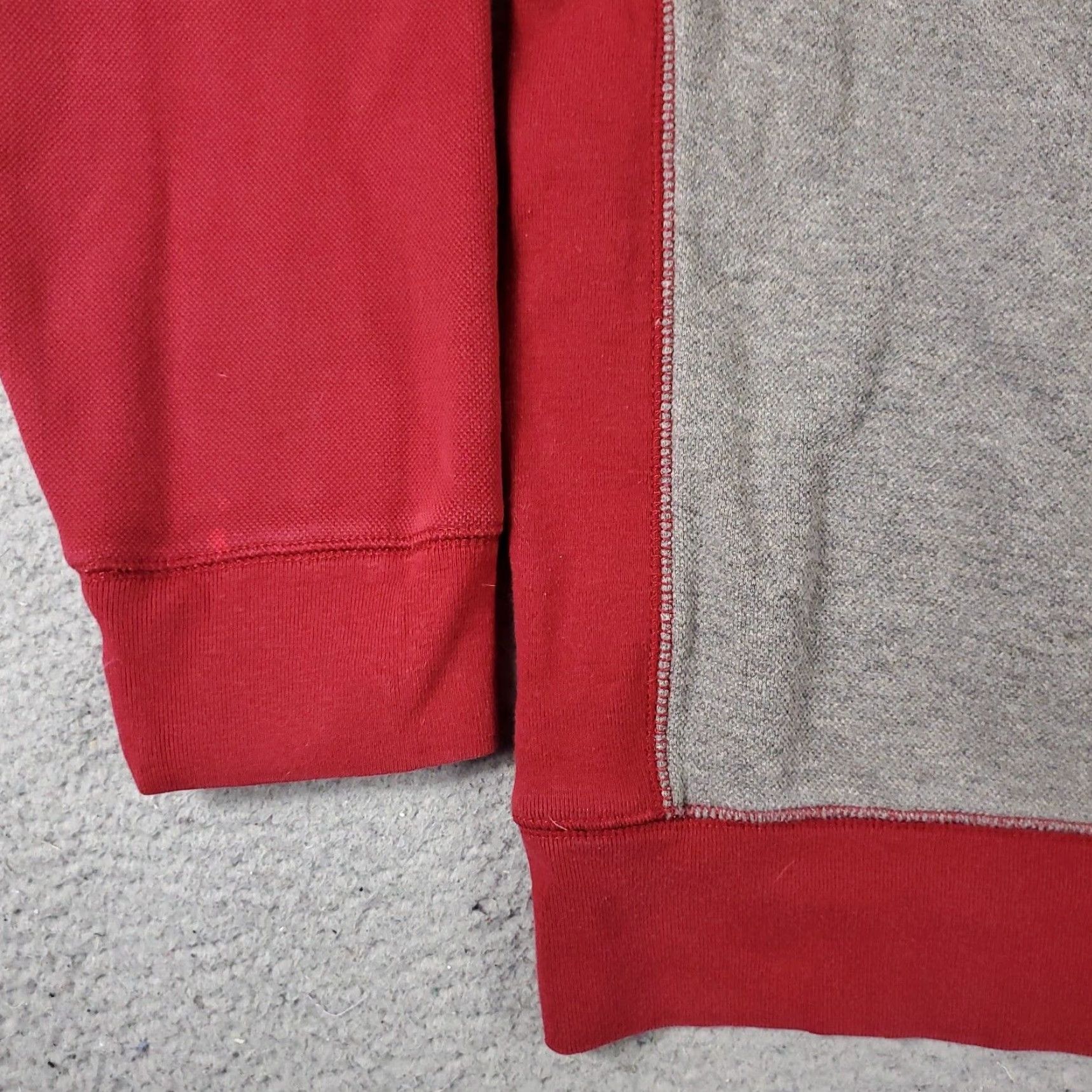 Tommy Hilfiger Tommy Hilfiger Mens Extra Large XL Gray Red Casual Pullover Sweater Size US XL / EU 56 / 4 - 3 Thumbnail
