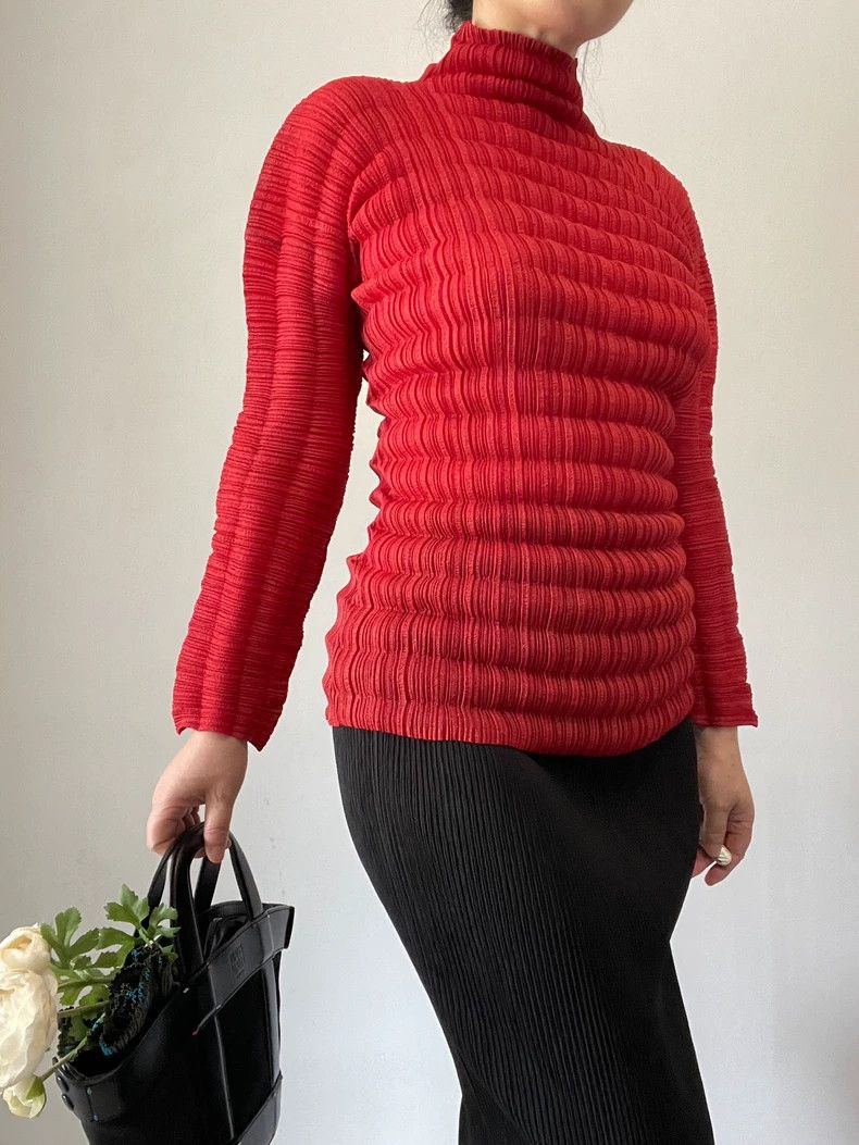 Issey Miyake Issey Miyake Main Line Pleated Red Top - dmc Size US M / EU 48-50 / 2 - 1 Thumbnail