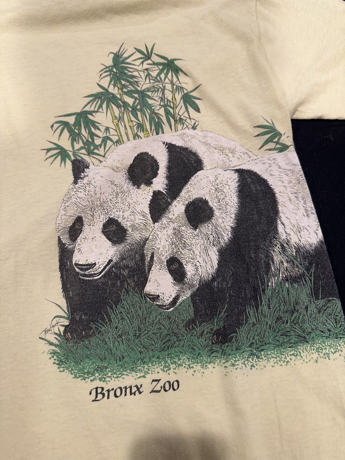Vintage Vintage Bronx Panda Tee Size US L / EU 52-54 / 3 - 2 Thumbnail