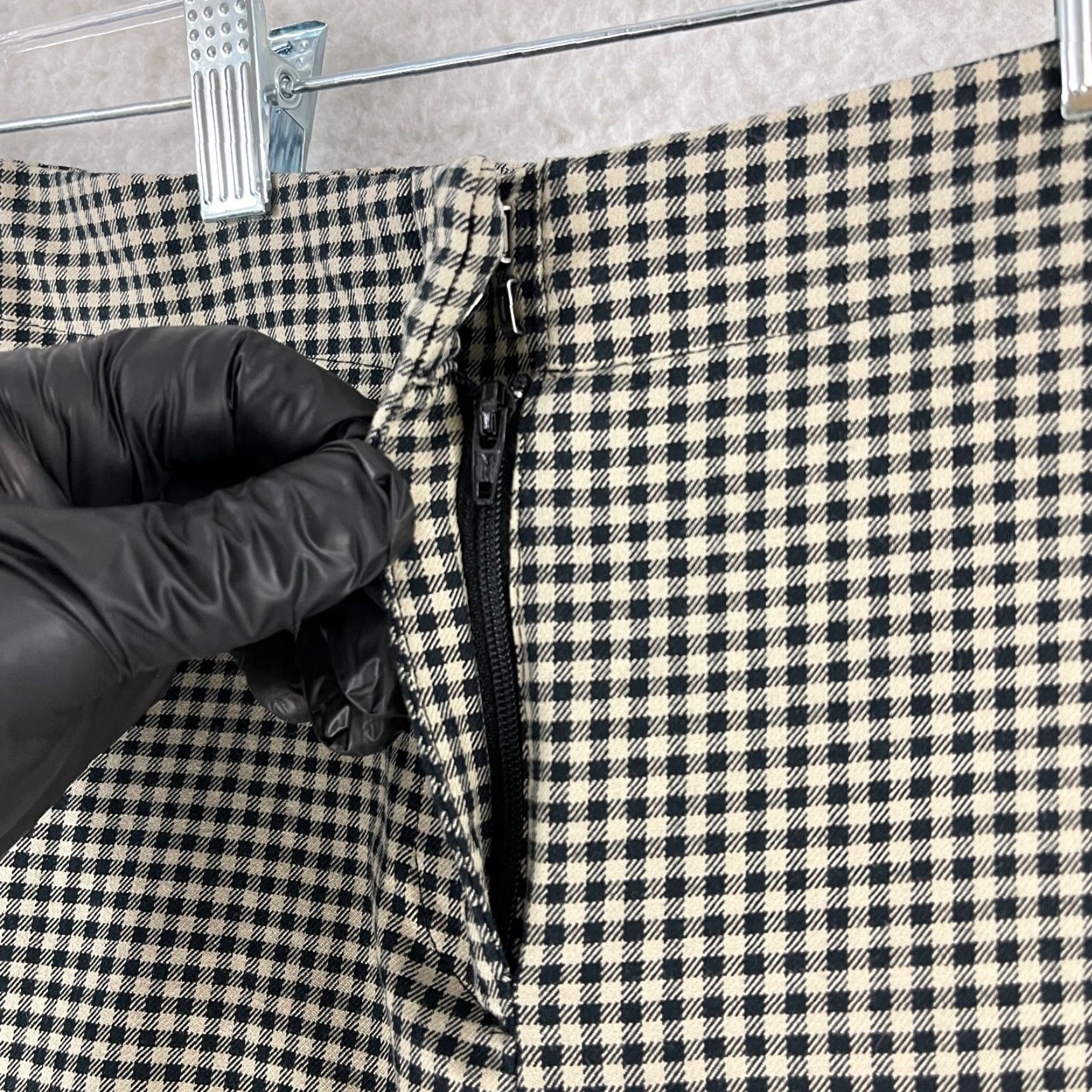 J. Jill J. Jill Black Gingham Cropped Straight Pants Womens Size 6 Mid-Rise Casual Regular Rise Cotton Spandex Pant Type Size 28" / US 6 / IT 42 - 5 Thumbnail
