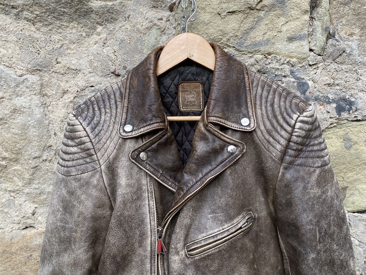 Vintage Rare Vintage 80s True Punk Distressed Leather Biker Jacket Size US M / EU 48-50 / 2 - 4 Thumbnail