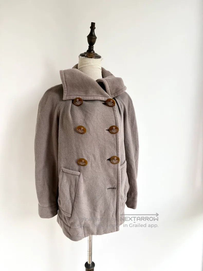 Vivienne Westwood Vivienne Westwood Beige Saturn Button Fleece Coat Size XS / US 0-2 / IT 36-38 - 1 Thumbnail