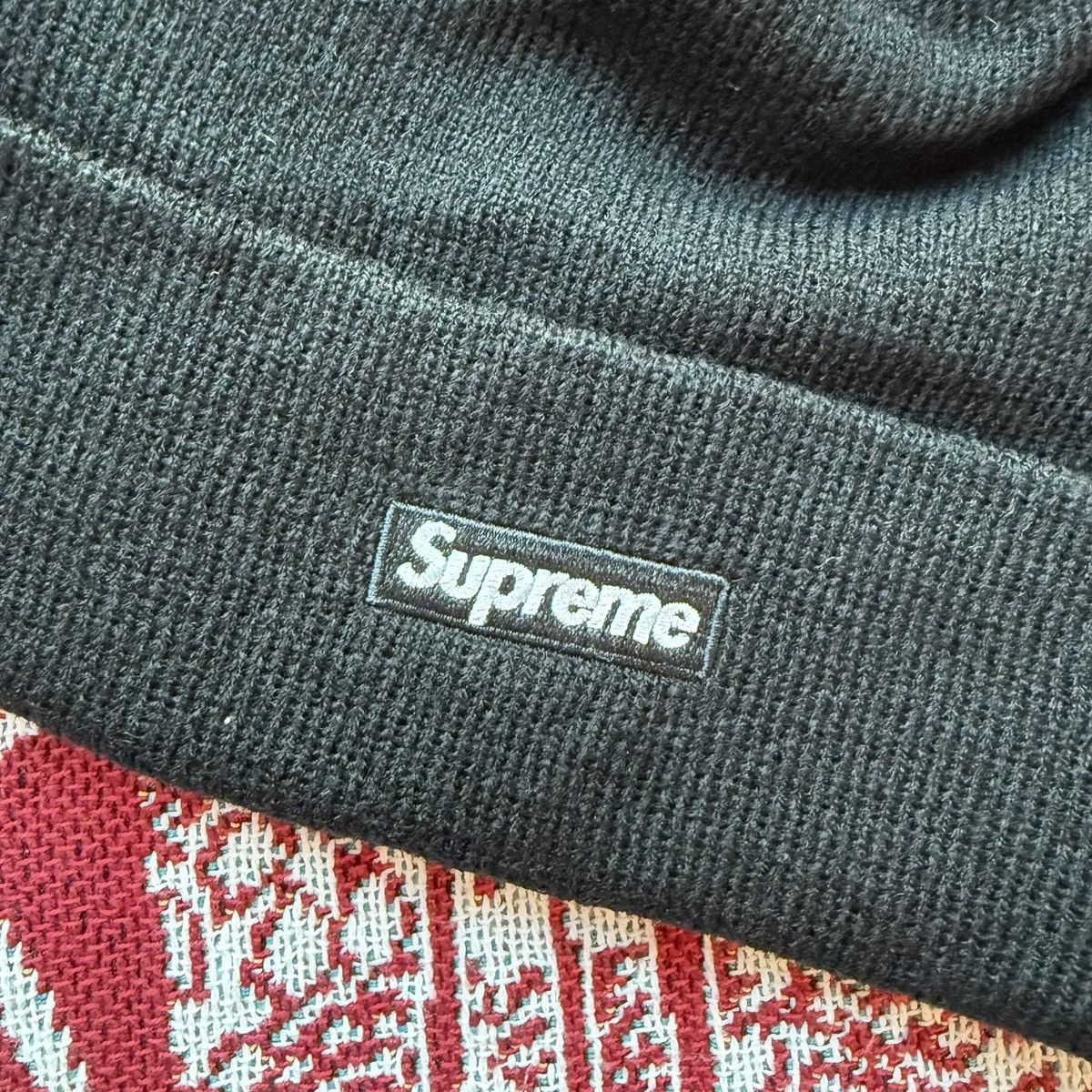 New Era × Supreme FW20 Supreme x New Era S logo Beanie Black Small Box Logo Size ONE SIZE - 3 Thumbnail
