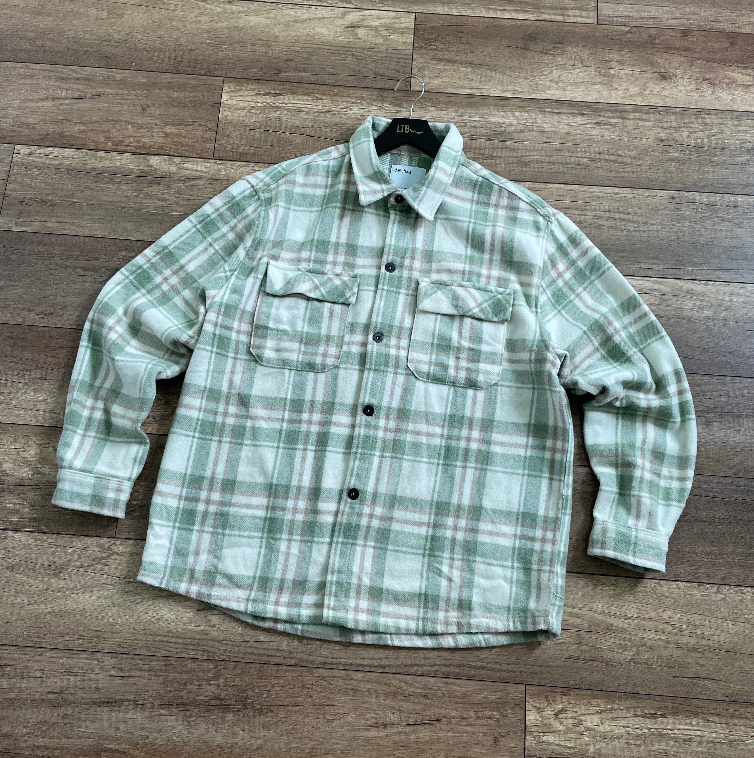 Bershka Vintage Style Bershka Flannel Checkered Over Shirt Jacket Size US XL / EU 56 / 4 - 1 Thumbnail