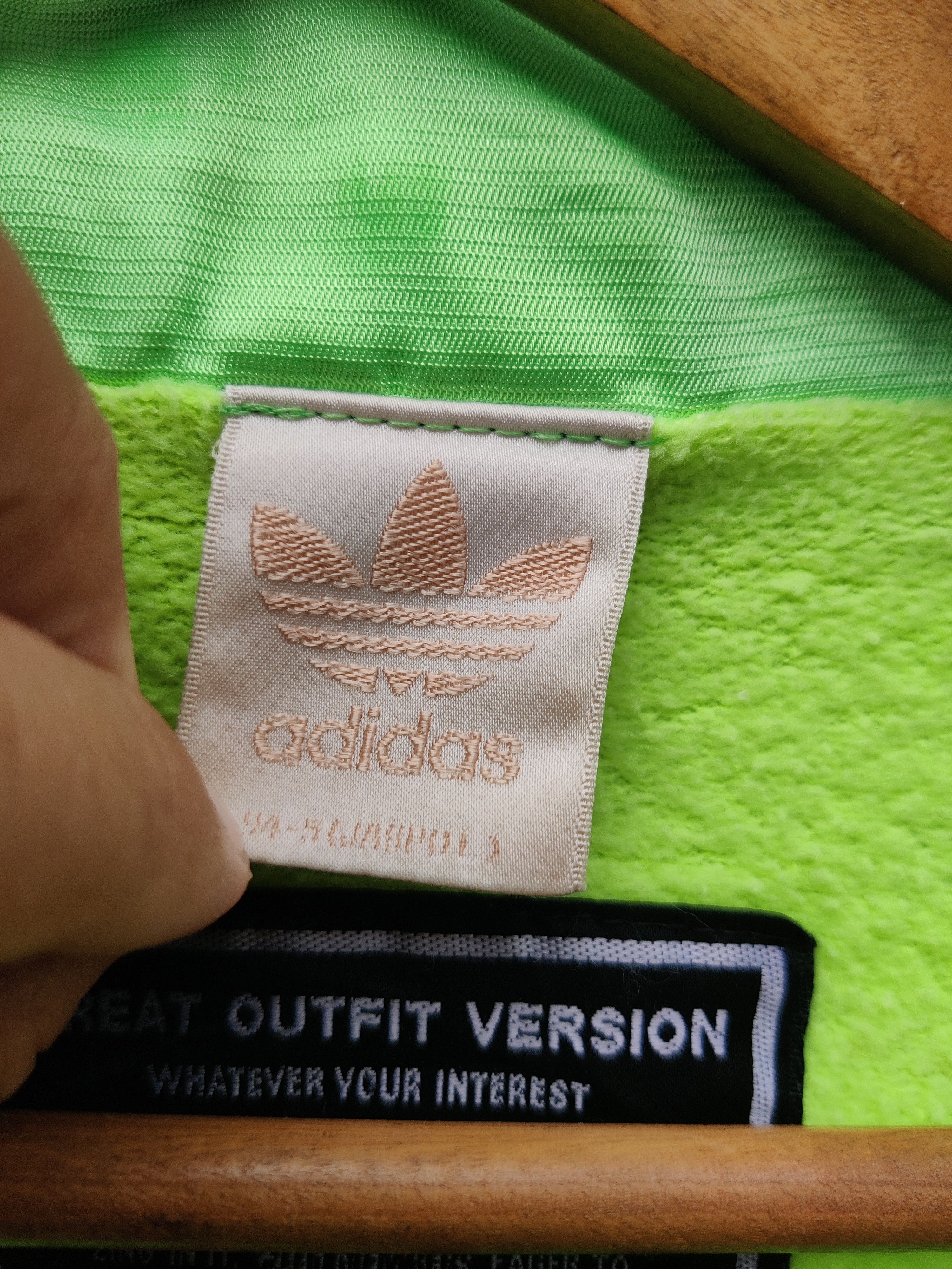 Adidas Vintage Distressed Adidas Jaspo Bomber Jacket Size US L / EU 52-54 / 3 - 10 Thumbnail