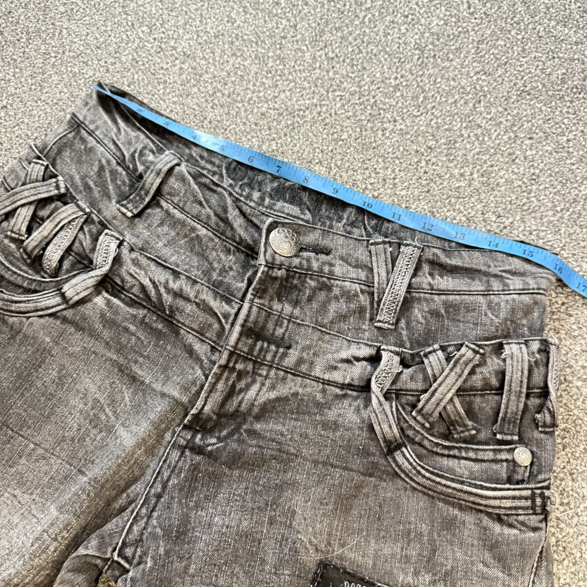 Le Grande Bleu (L.G.B.) Japanese y2k Double Waist Black Opium Distressed Denim Size US 32 / EU 48 - 16 Thumbnail