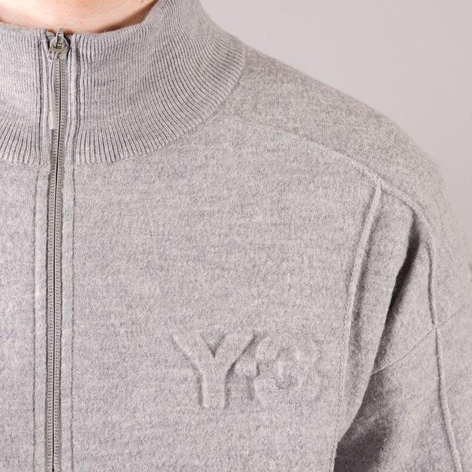 Y-3 Y-3 Grey Embossed Quarter Zip Size US XXL / EU 58 / 5 - 6 Thumbnail