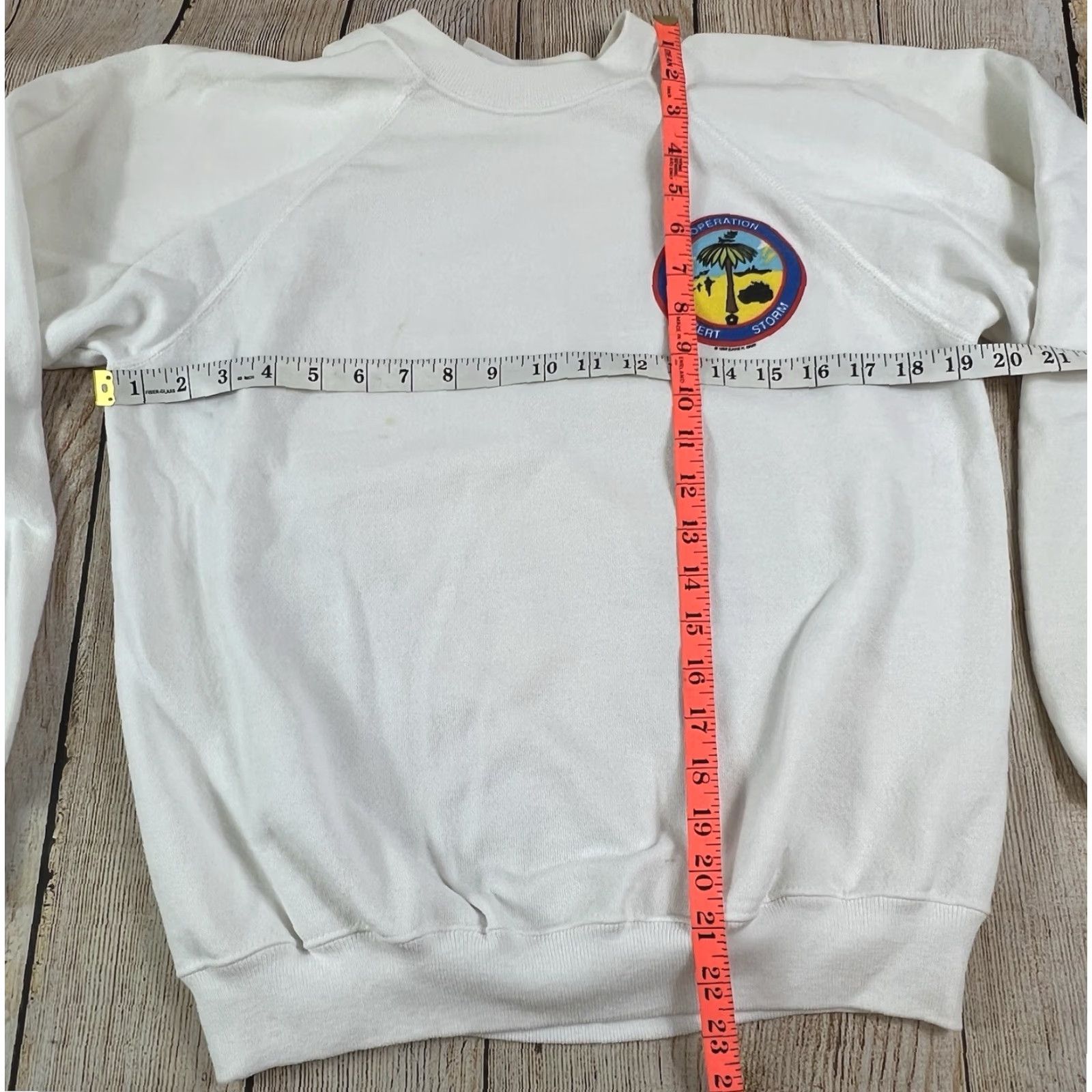 Hanes VINTAGE Hanes Operation Desert Storm Crewneck Sweatshirt White Size Large L Adult Unisex 90s Pullover Crew Neck Storm Pattern Solid Vintage Size US L / EU 52-54 / 3 - 3 Thumbnail