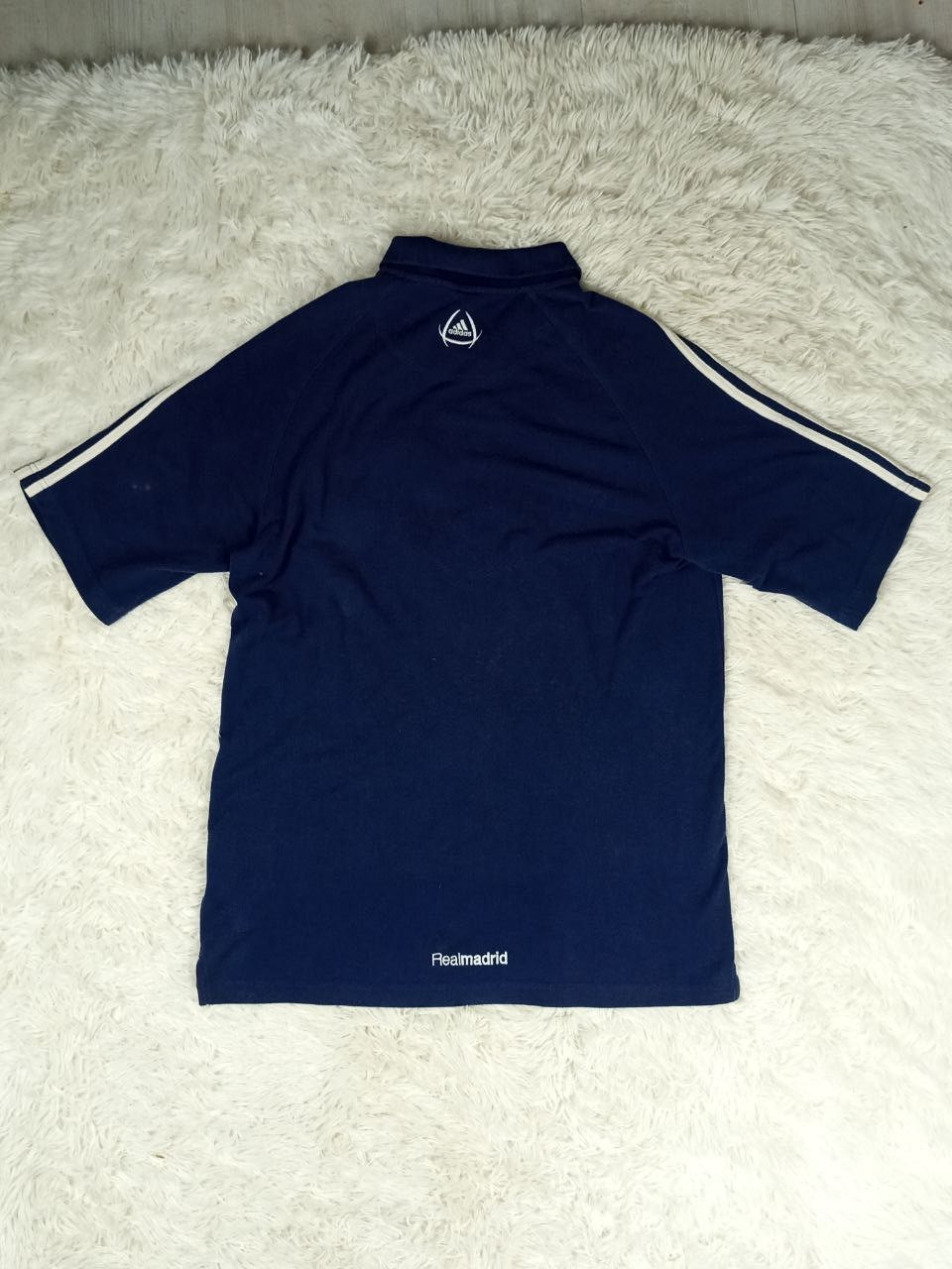 Vintage Vintage Real Madrid Adidas Soccer Jersey 2005 Size US L / EU 52-54 / 3 - 7 Thumbnail