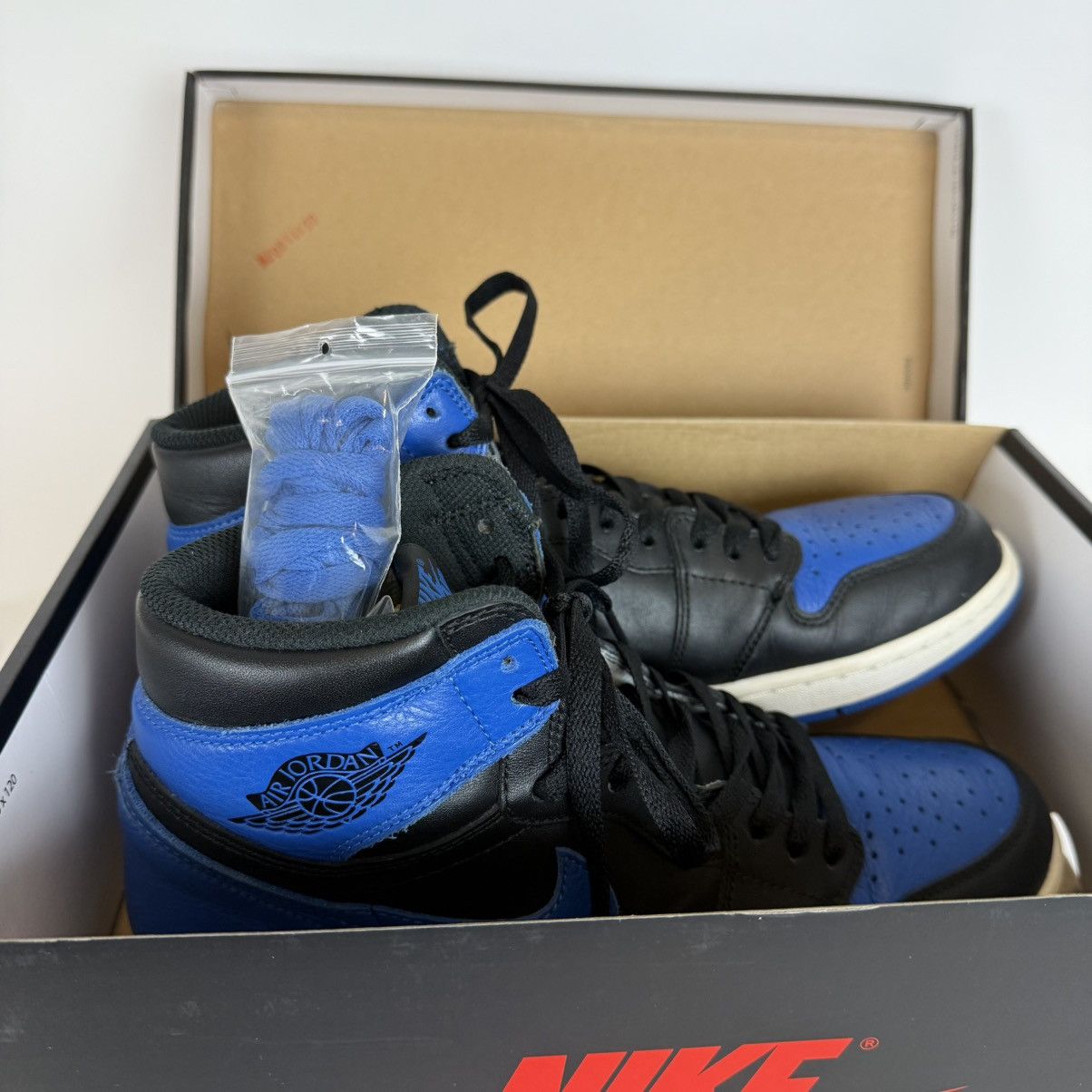Jordan Brand × Nike Size 10.5-Jordan 1 Royal Blue 2017- NEAR BRAND NEW! Size US 10.5 / EU 43-44 - 18 Thumbnail