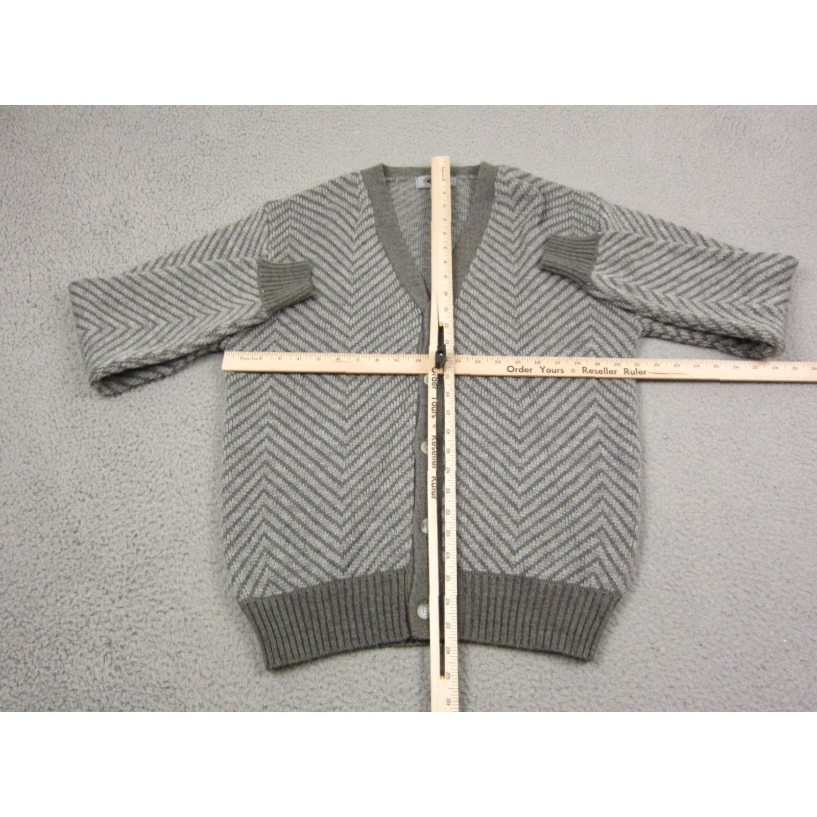 Vintage VINTAGE Heming Way Point Cardigan Mens M Gray Zig Zag 80s Wool Sweater Shirt Knit Jumper Style Cardigan Mens Regular Winter Fall Spring Mens Size US M / EU 48-50 / 2 - 7 Thumbnail
