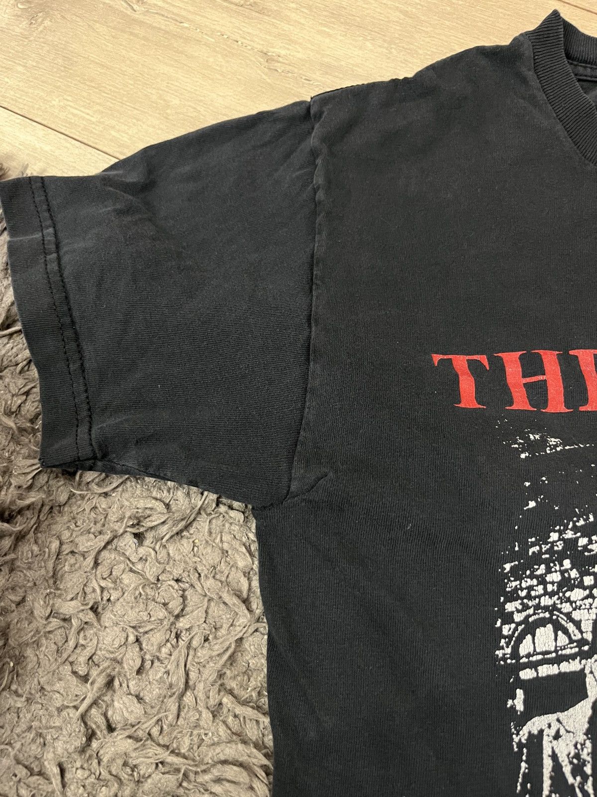 Band Tees 🔥90'S THE SMITHS VINTAGE THE QUEEN IS DEAD T SHIRT Size US S / EU 44-46 / 1 - 11 Thumbnail