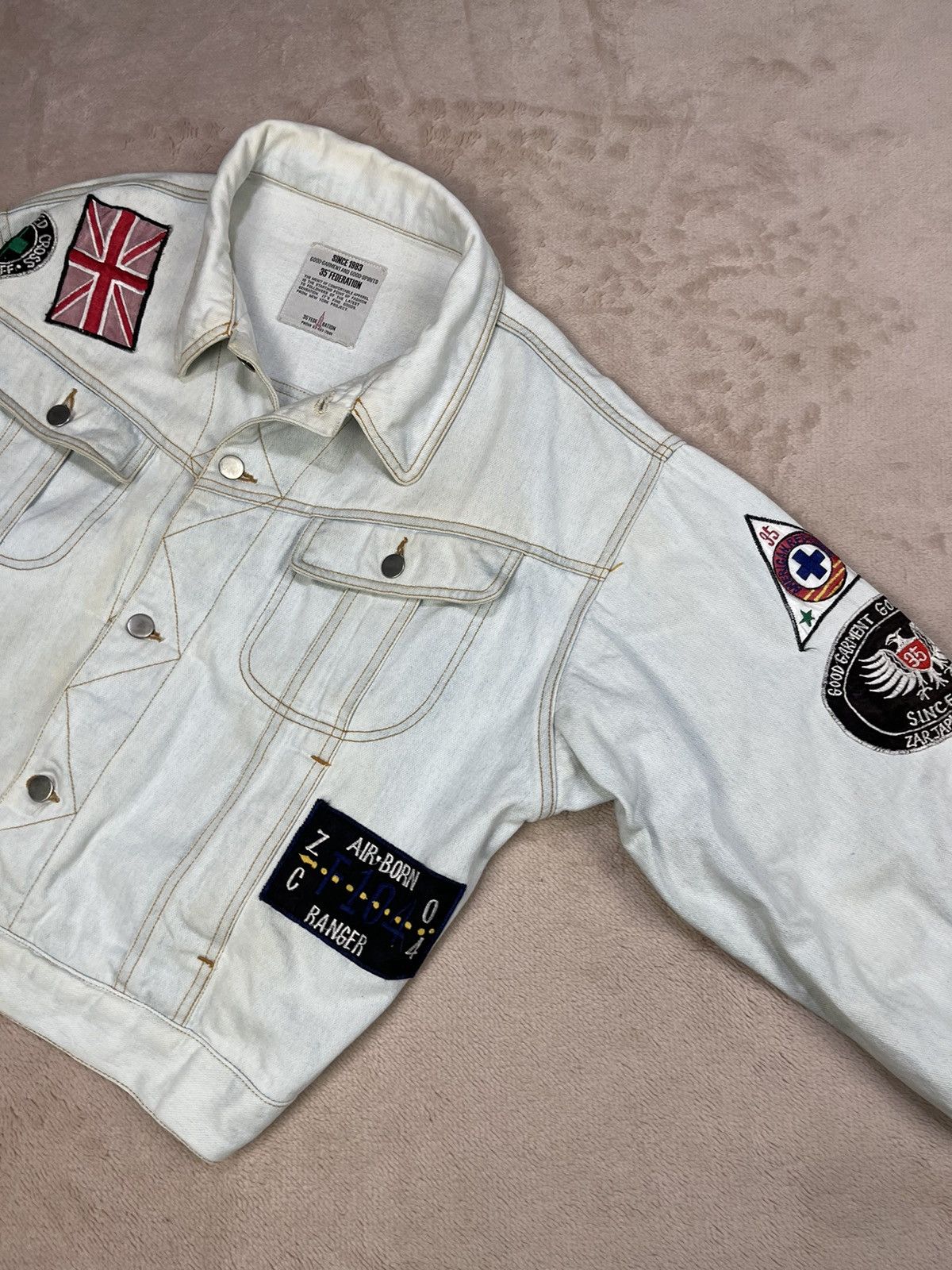 Japanese Brand 35 FEDERATION Patches Washed Denim Jackets Size US L / EU 52-54 / 3 - 4 Thumbnail