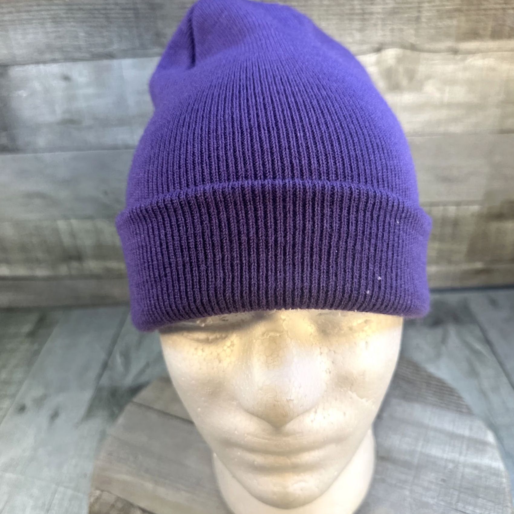 Vintage VINTAGE Purple Knit Beanie Hat Solid Cuffed Winter Watch Cap Adult Unisex Streetwear Size ONE SIZE - 2 Thumbnail