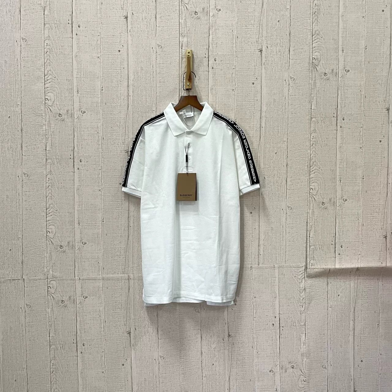 Burberry Burberry White Logo Stripe Polo Shirt Size US S / EU 44-46 / 1 - 1 Thumbnail