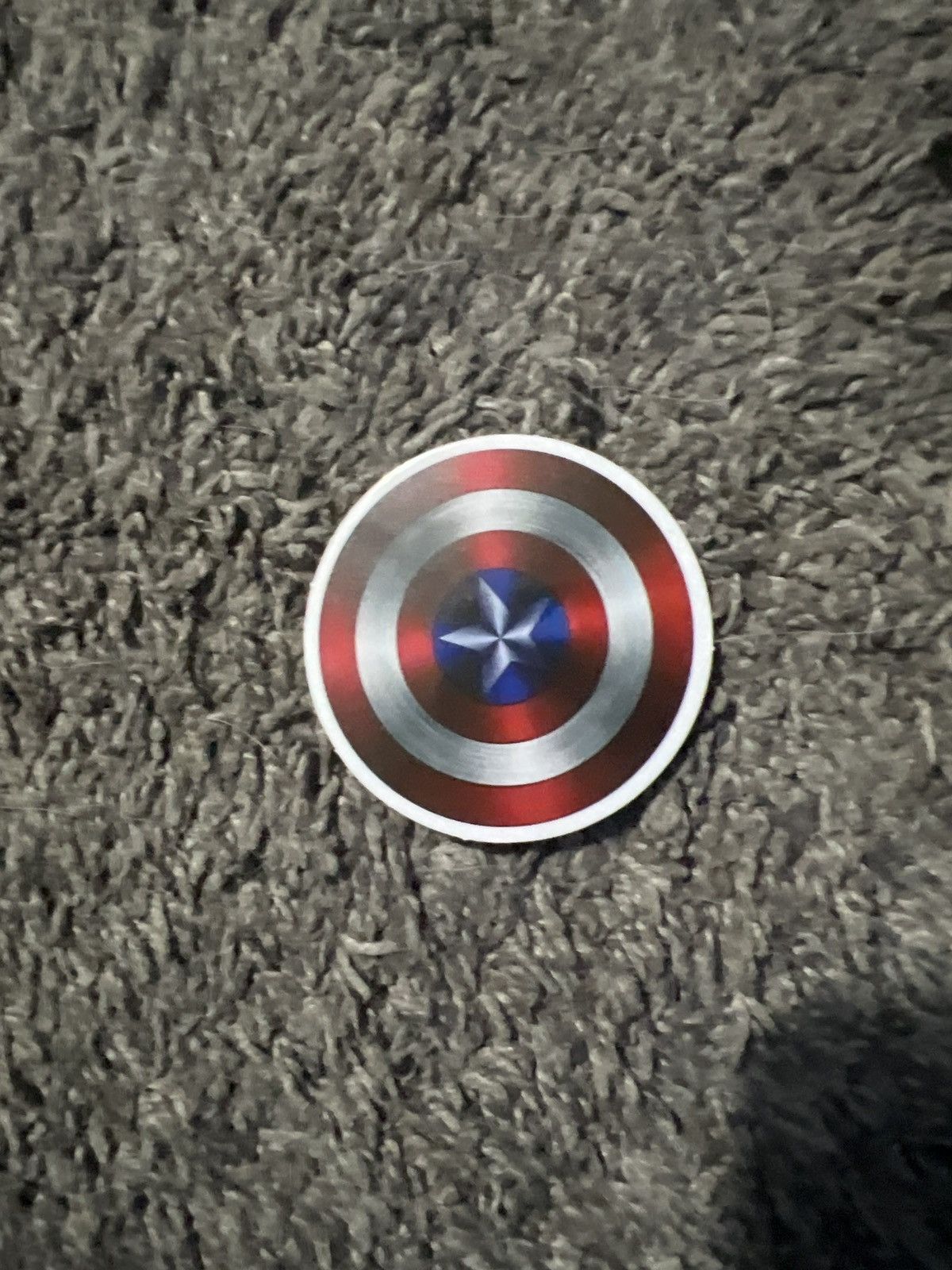 Hypebeast × Marvel Comics Marvel Captain America’s Shield Sticker Size ONE SIZE - 1 Thumbnail